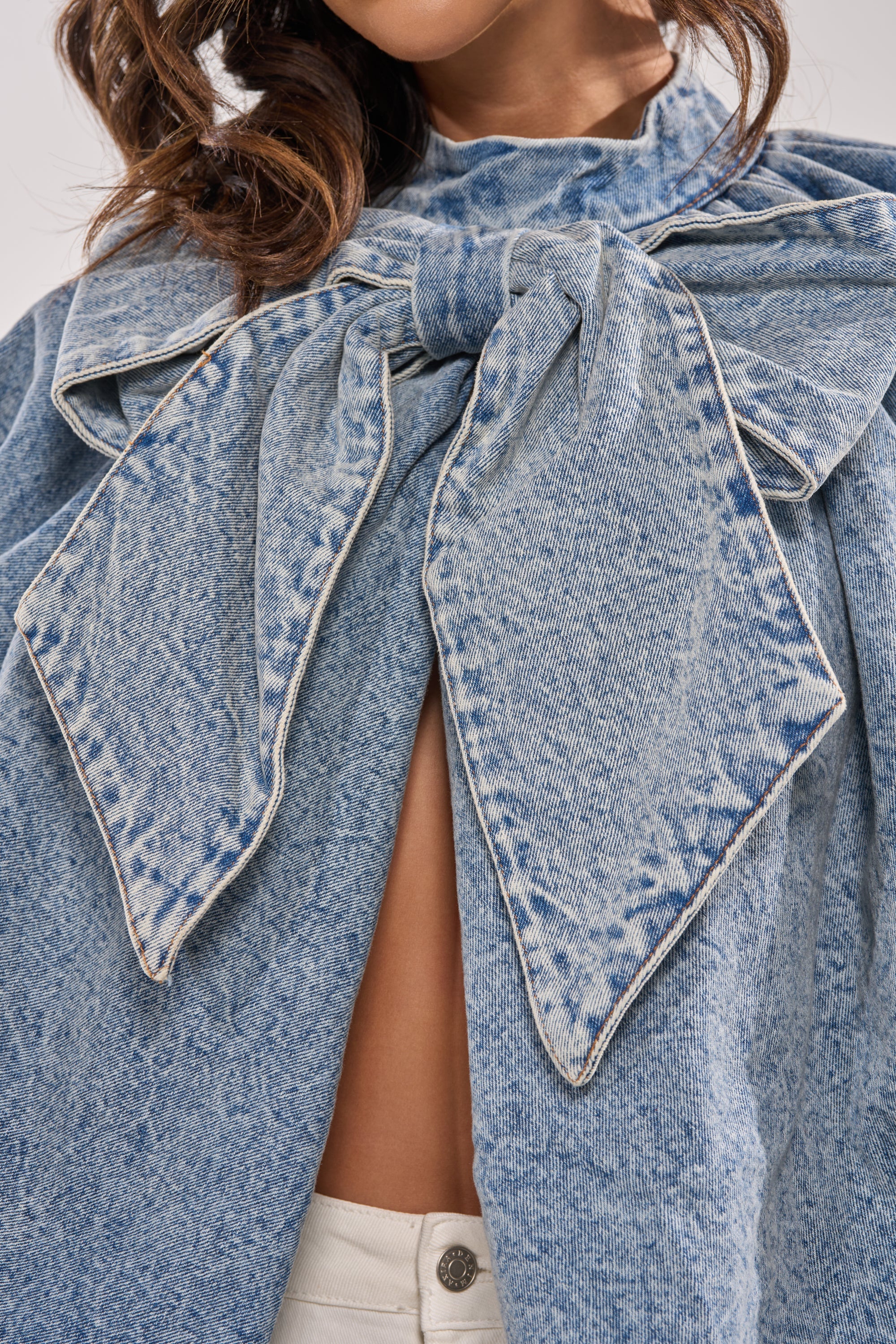 NEW DREAM PUFF SLEEVE TOP