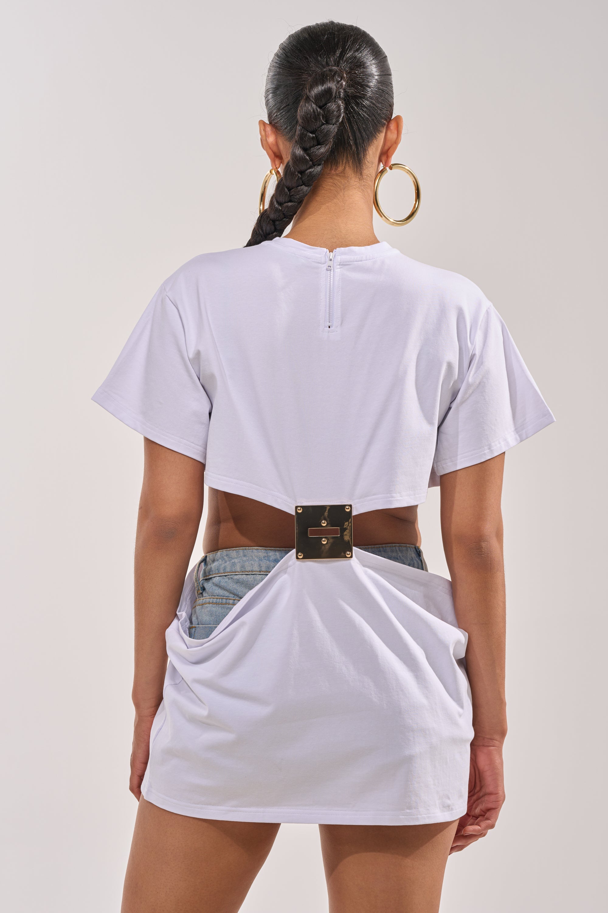 GIRL BOSS MOMENTS CUT OUT TSHIRT