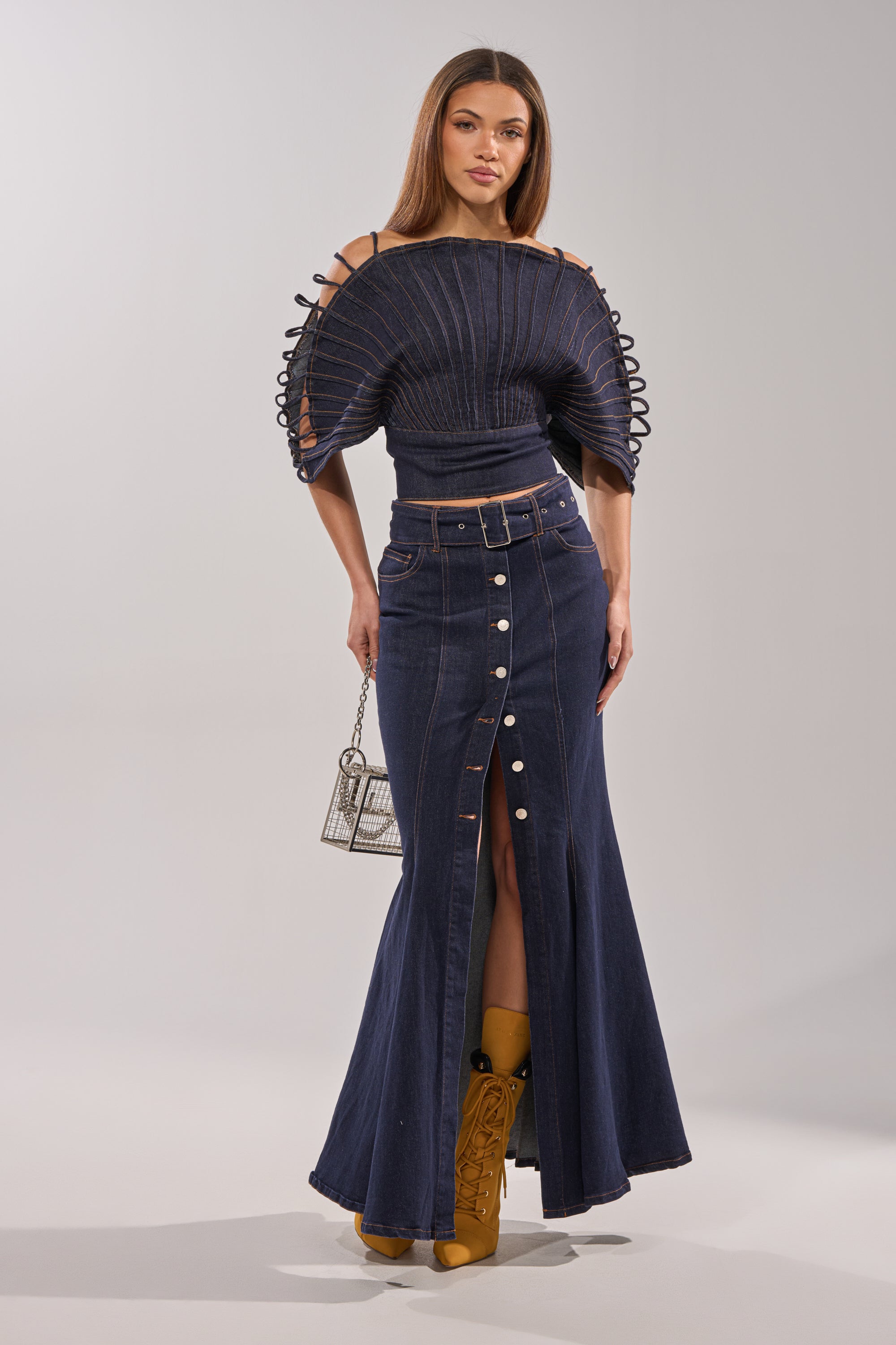 DENIM ON DENIM BLOUSE IN DARK BLUE DENIM