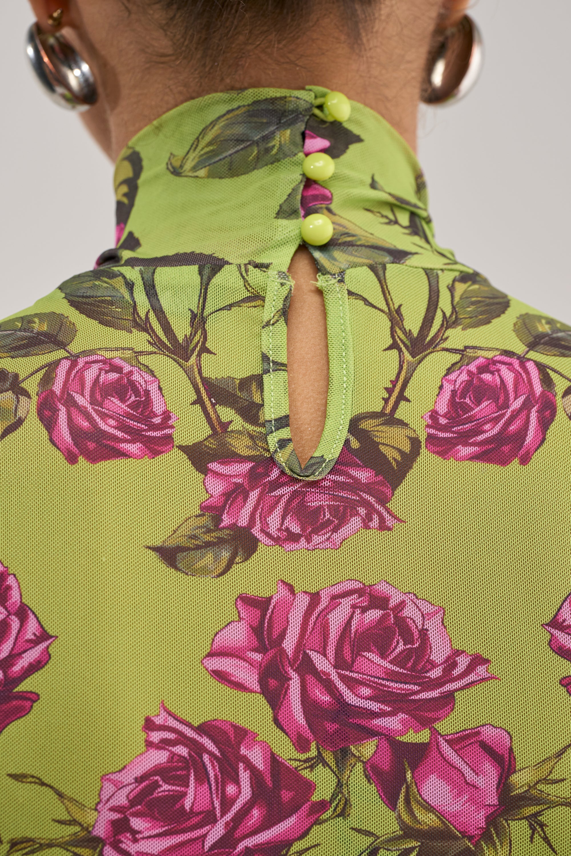 DOZEN ROSES MESH TOP IN CHARTREUSE