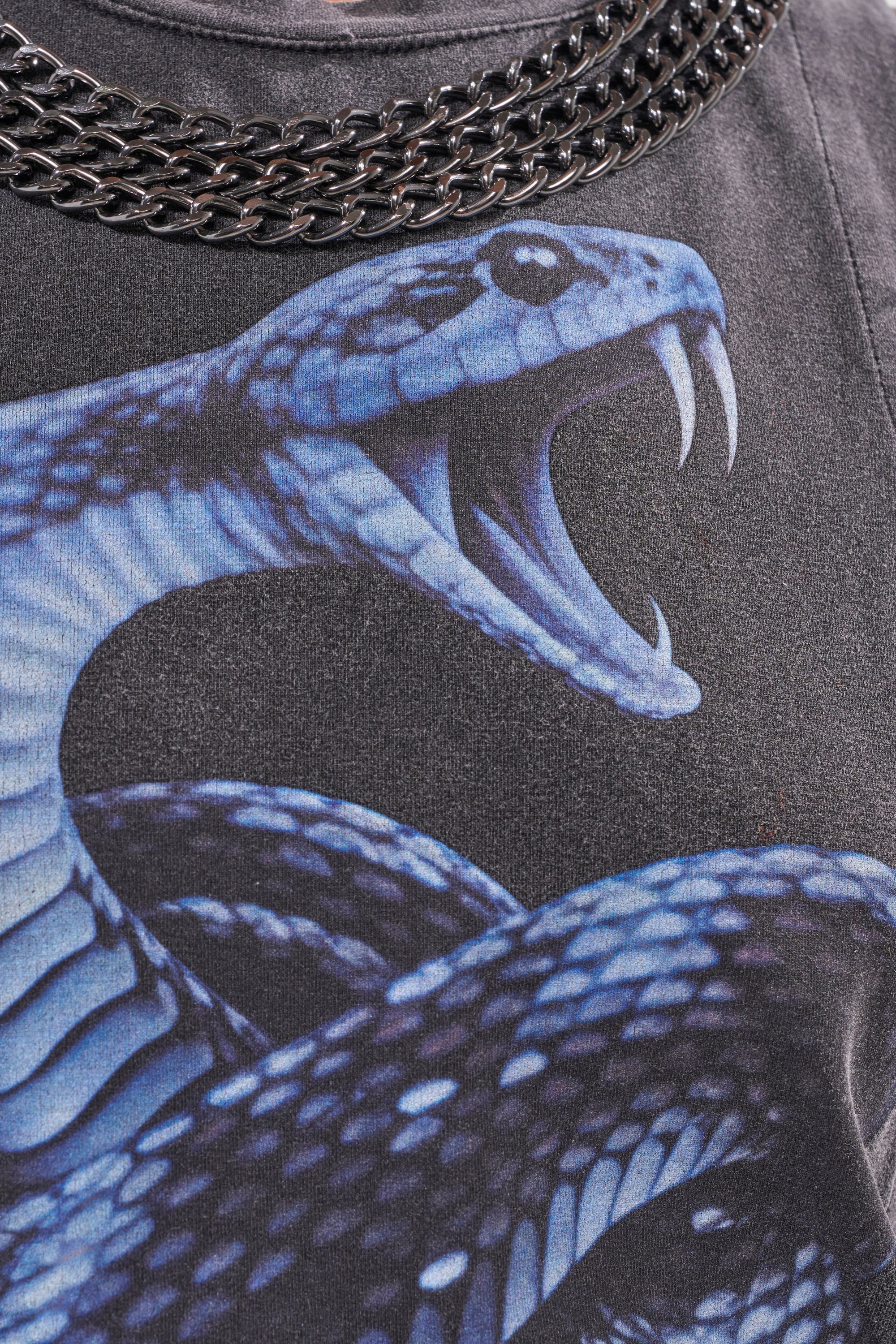 HISS HISS CHAIN DETAIL TANK
