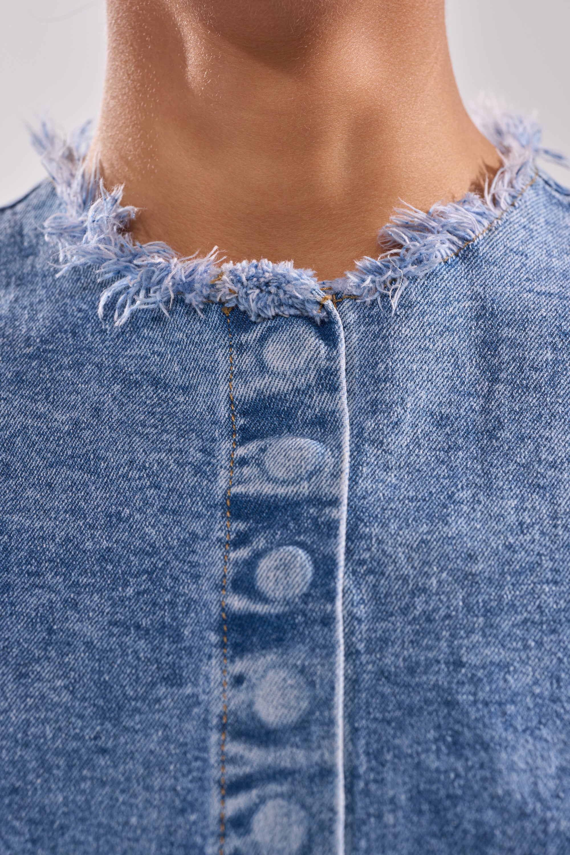 DONT PLAY WITH MY HEART DENIM BLOUSE