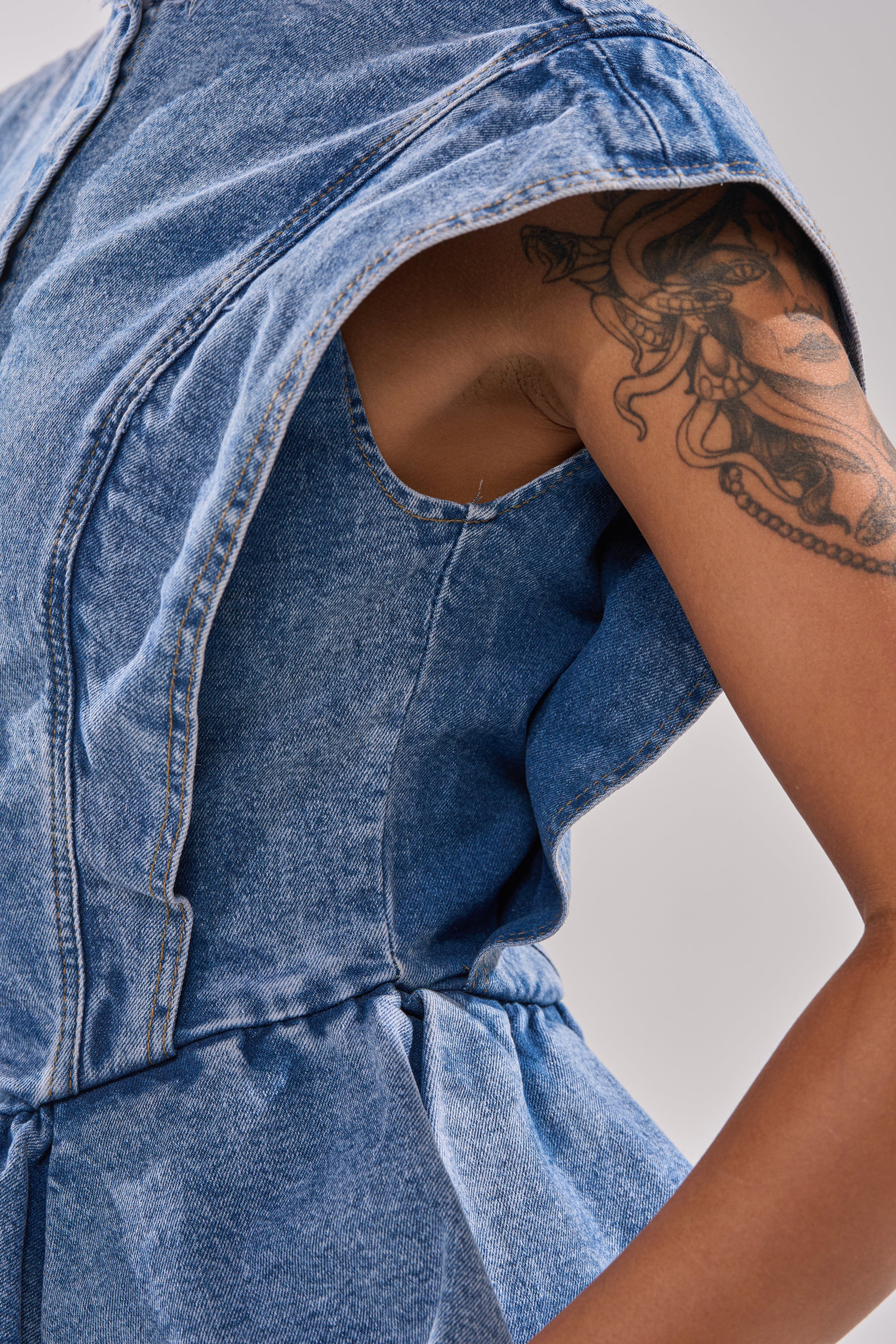 DONT PLAY WITH MY HEART DENIM BLOUSE
