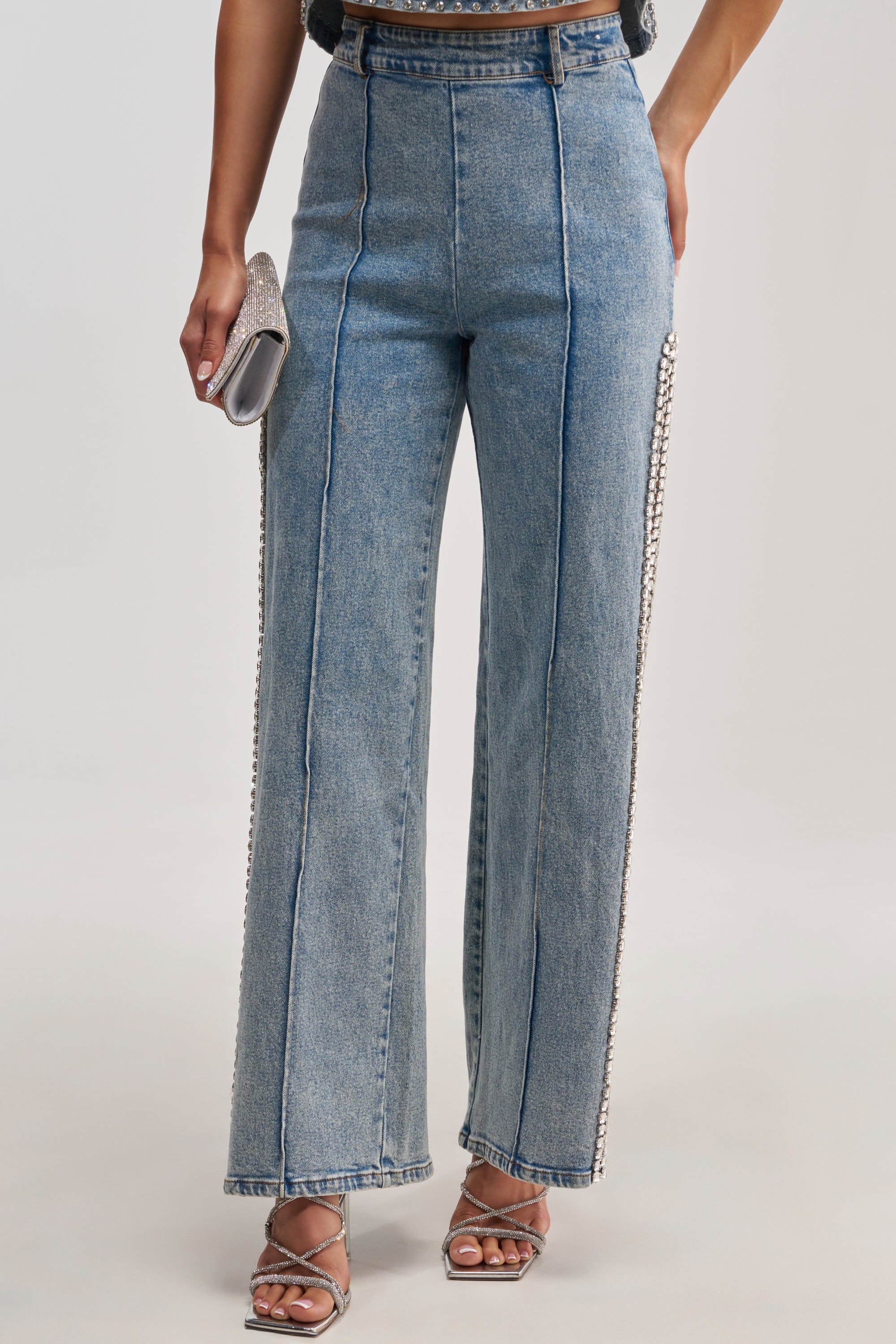 POPPING OUT RHINESTONE DENIM PANT