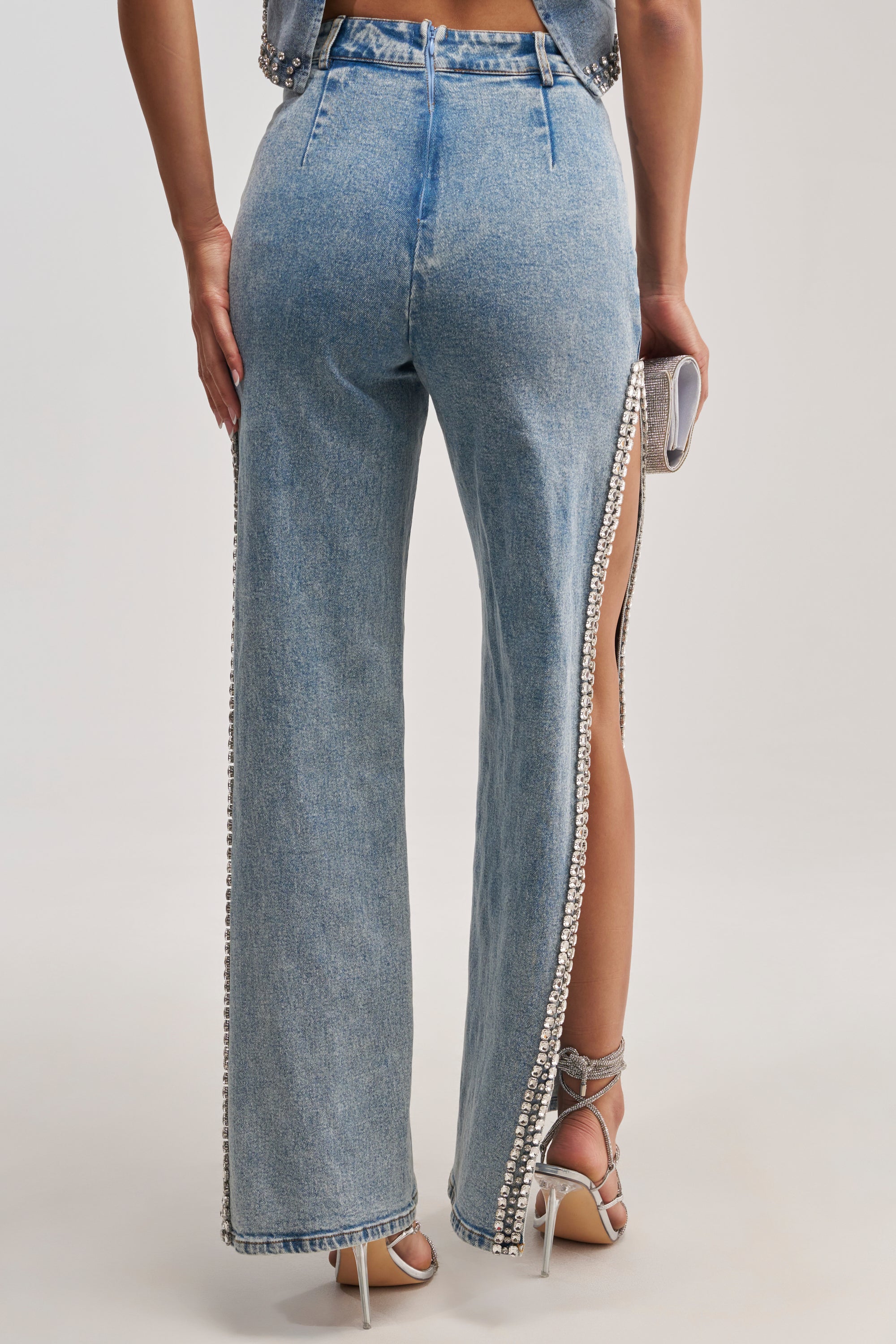 POPPING OUT RHINESTONE DENIM PANT