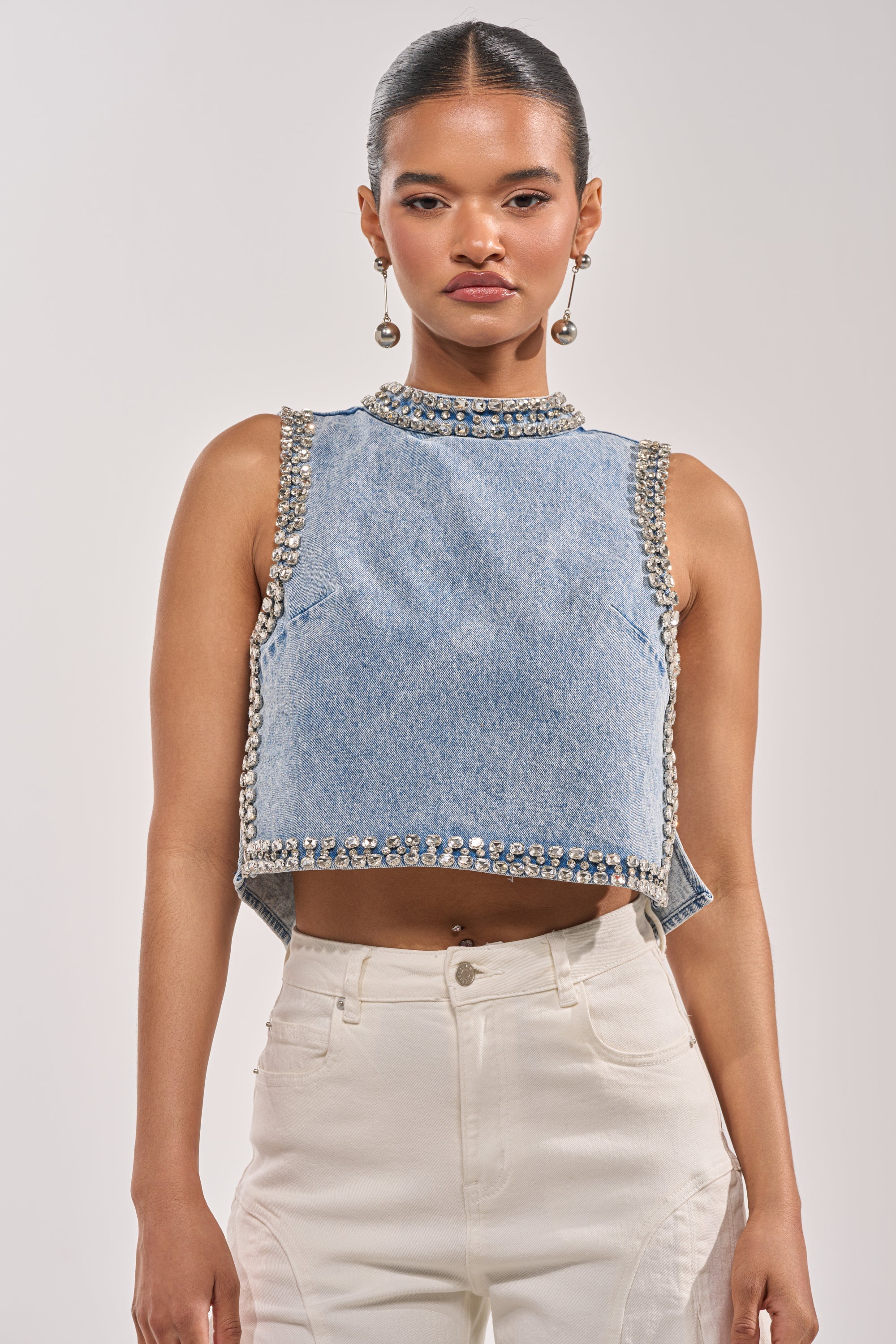 POPPING OUT RHINESTONE DENIM BLOUSE