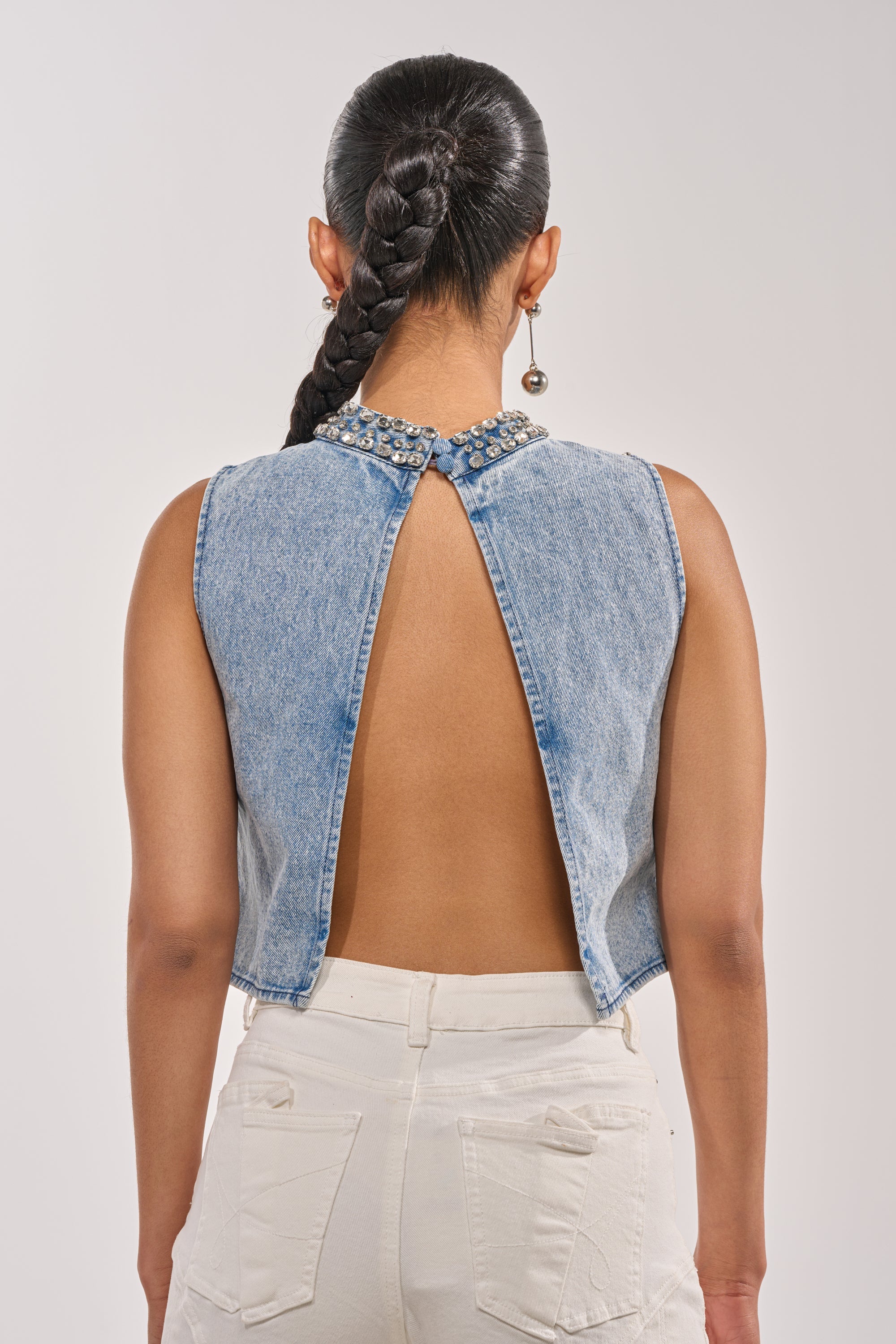 POPPING OUT RHINESTONE DENIM BLOUSE