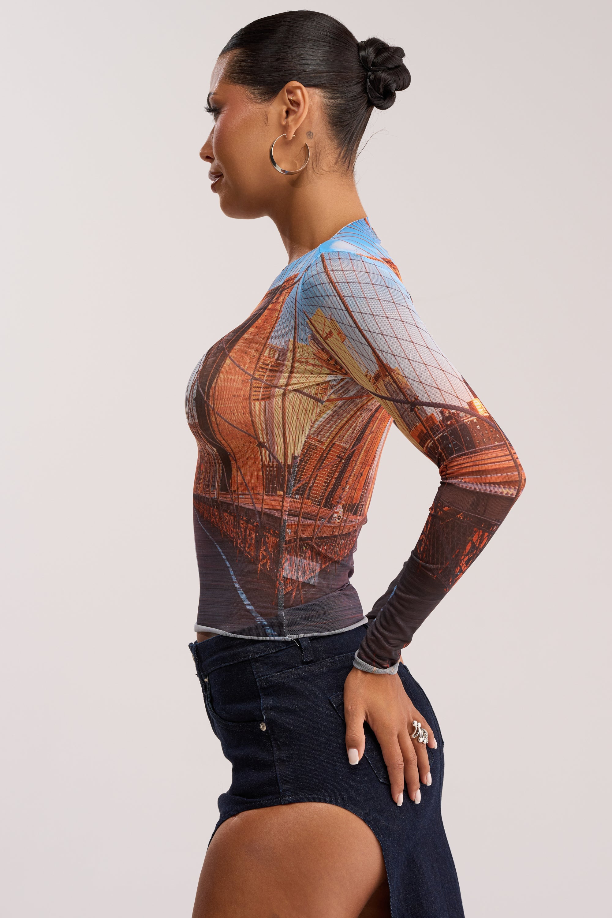 ROADTRIP MESH LONG SLEEVE TOP