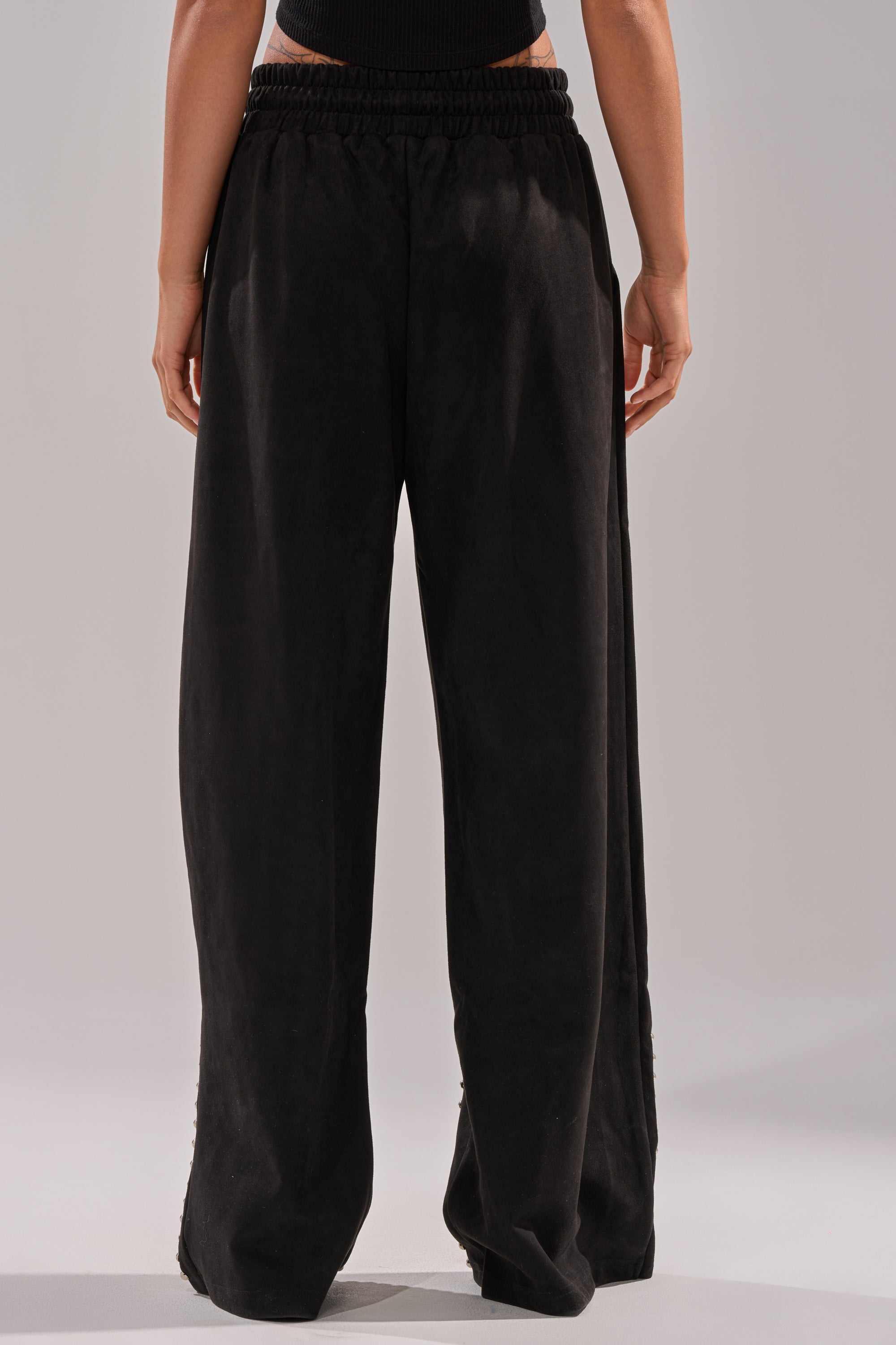 ASHLEY STUDDED WIDE LEG JOGGER