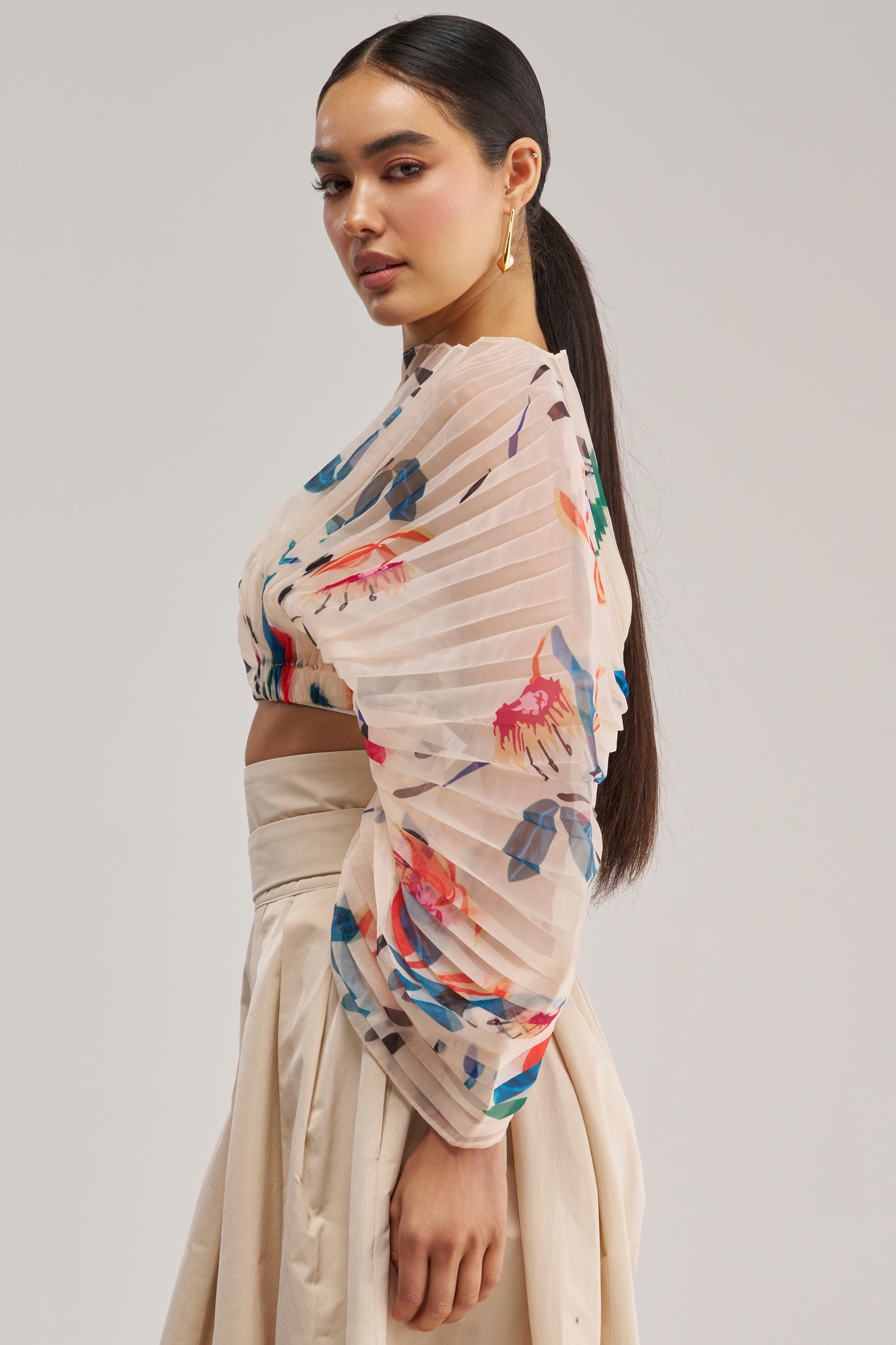 CANDY RAIN PLEATED BLOUSE