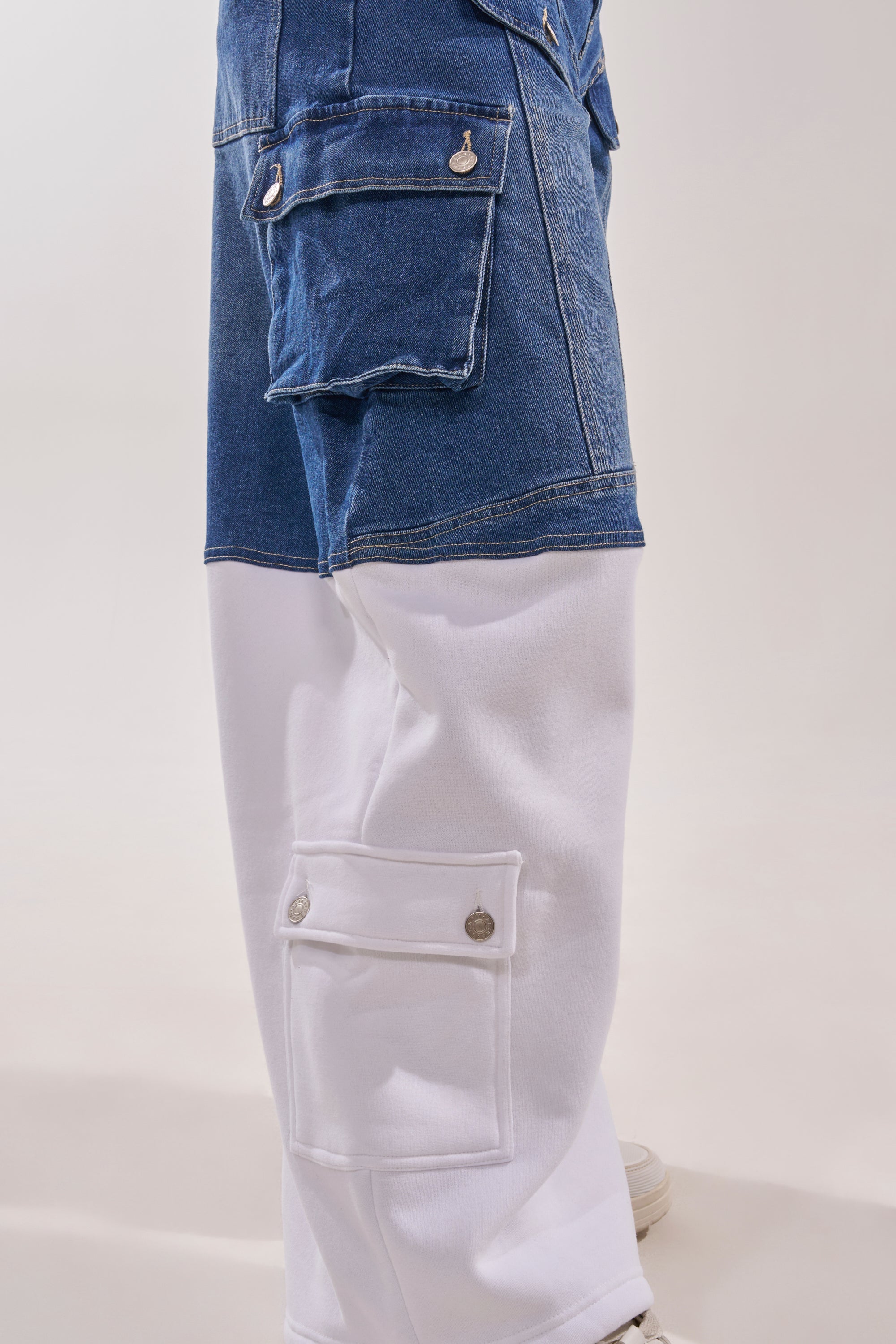 THIS IS EVERYTHING YOU SEE RELAXED DENIM