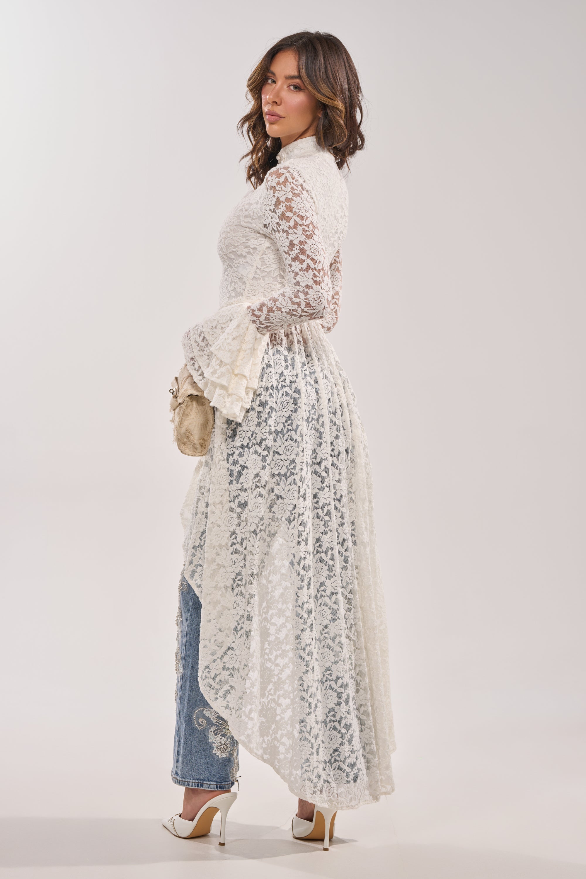 BELINHA LACE BLOUSE