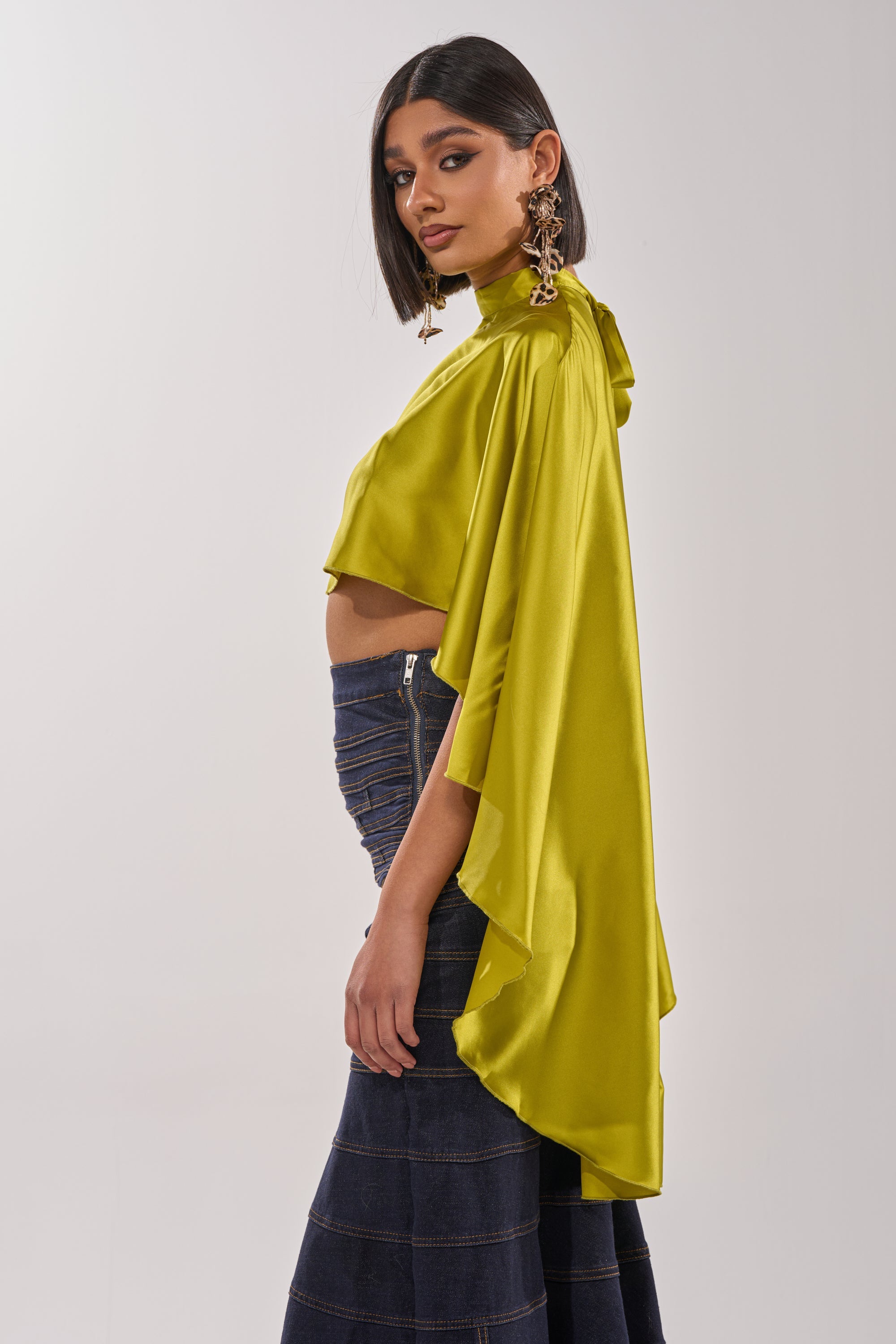 BABY MAKE A MOVE BLOUSE IN CHARTRUESE