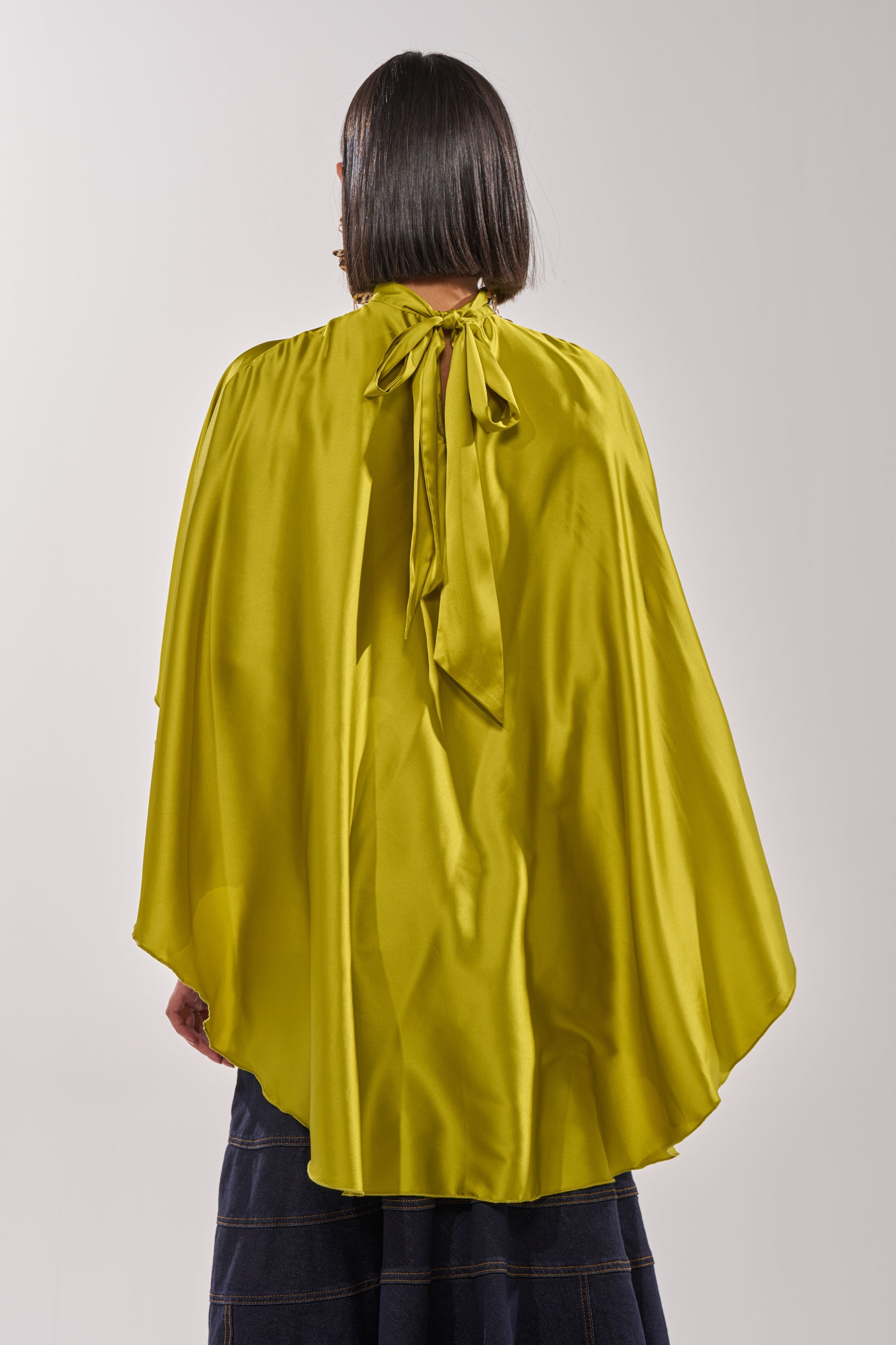 BABY MAKE A MOVE BLOUSE IN CHARTRUESE