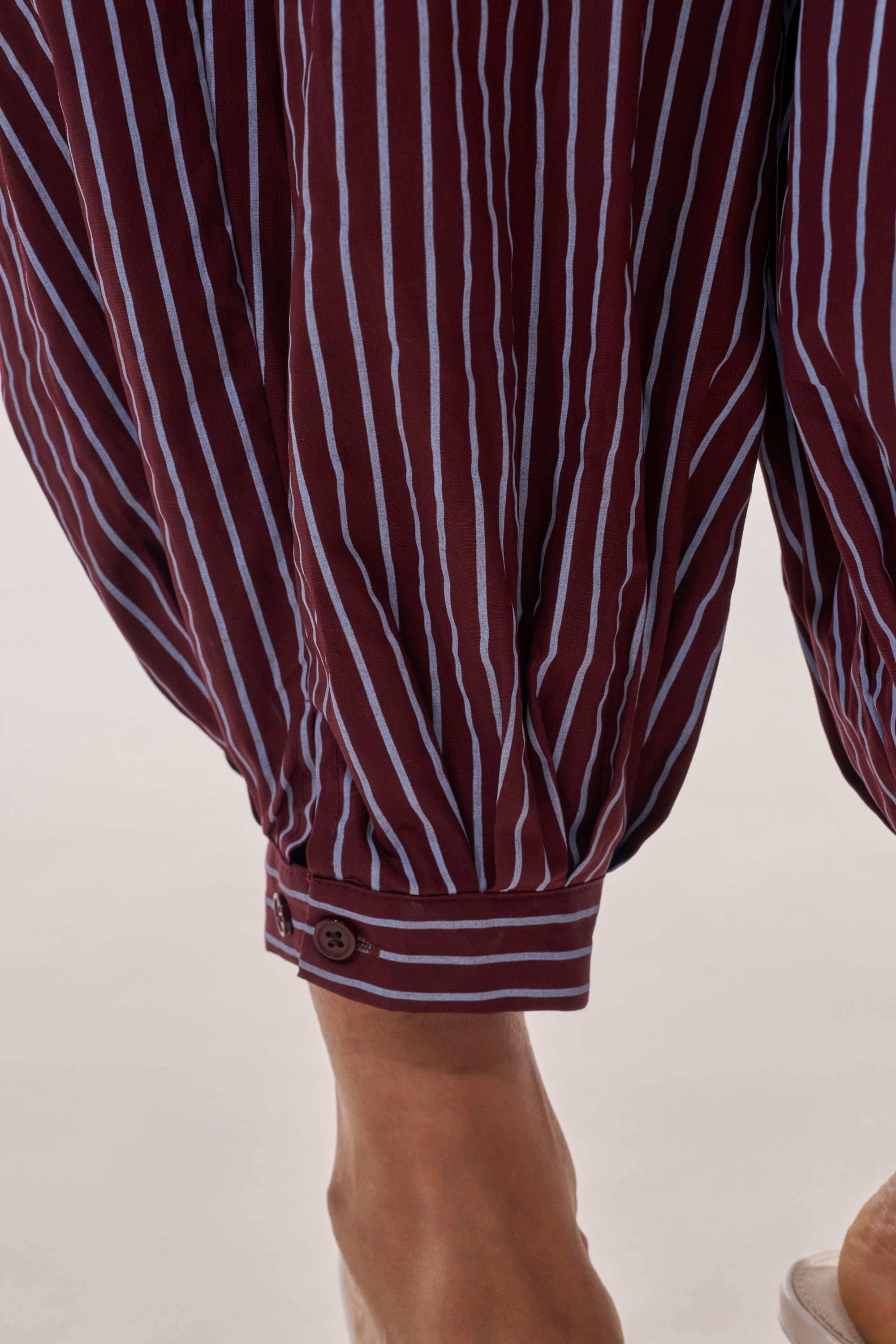 COULD BE DIFF BALLOON PANT