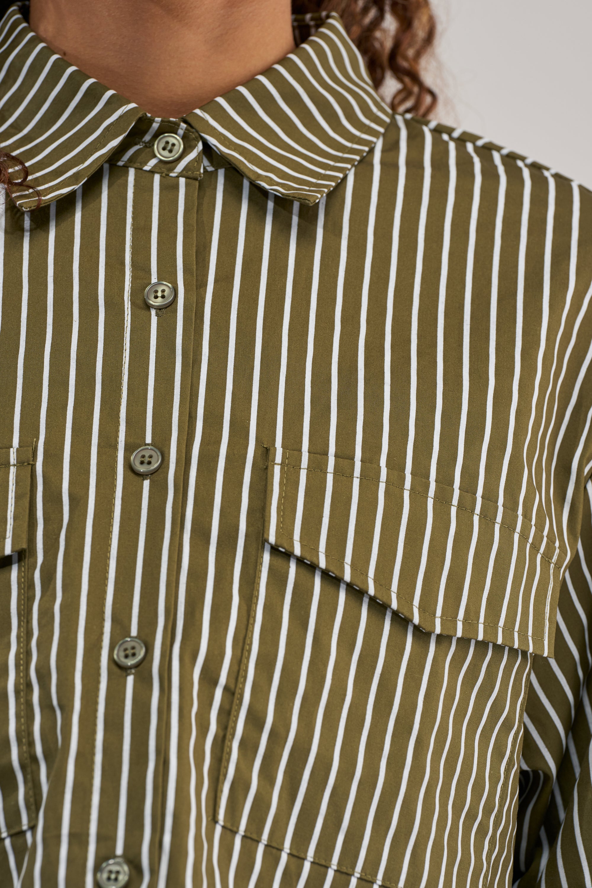 COULD BE DIFF BUTTON DOWN