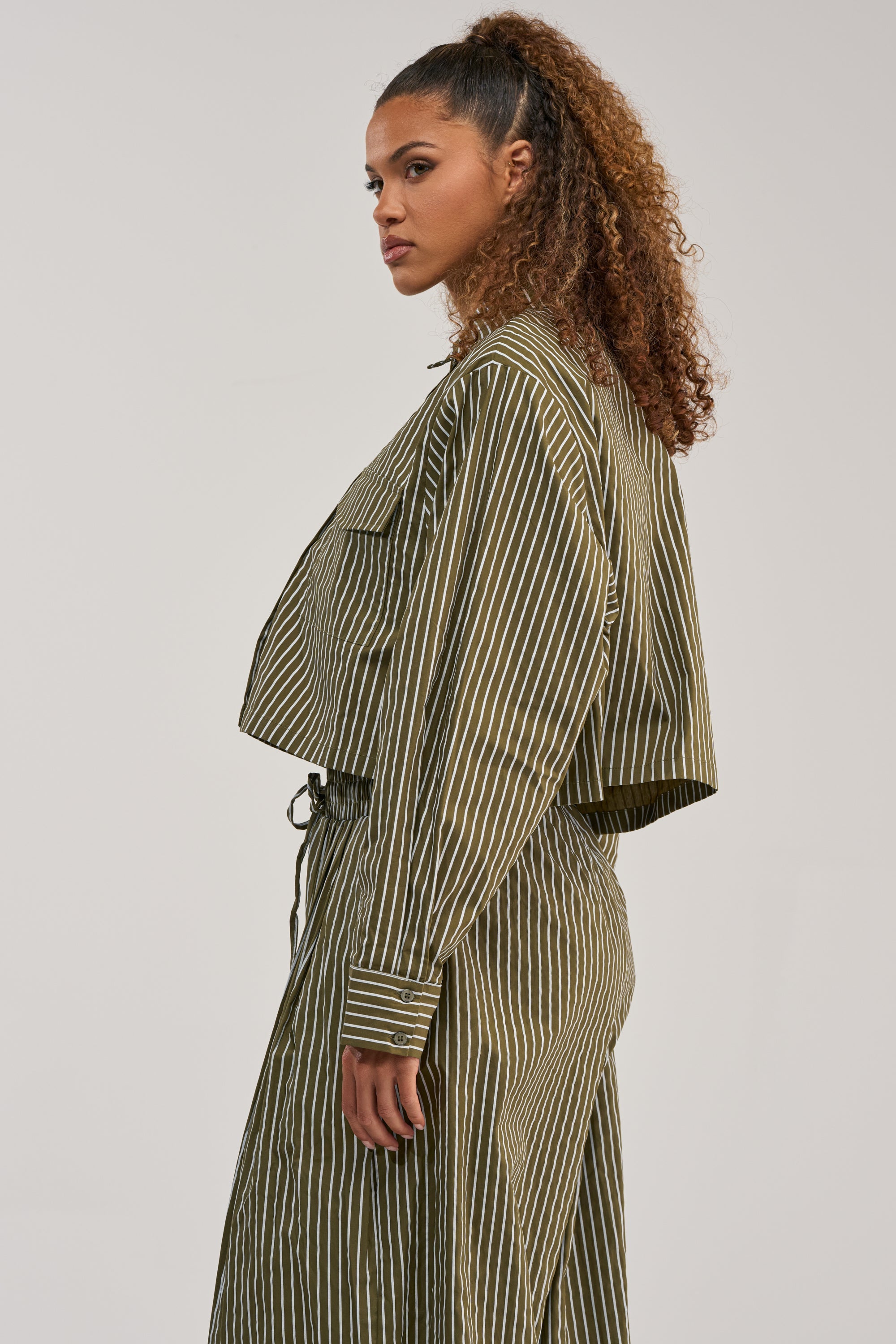 COULD BE DIFF BUTTON DOWN