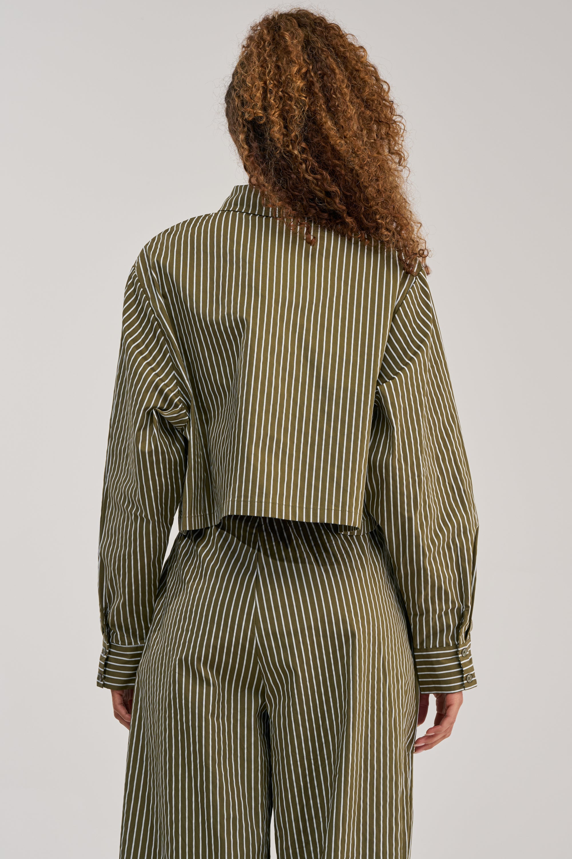 COULD BE DIFF BUTTON DOWN
