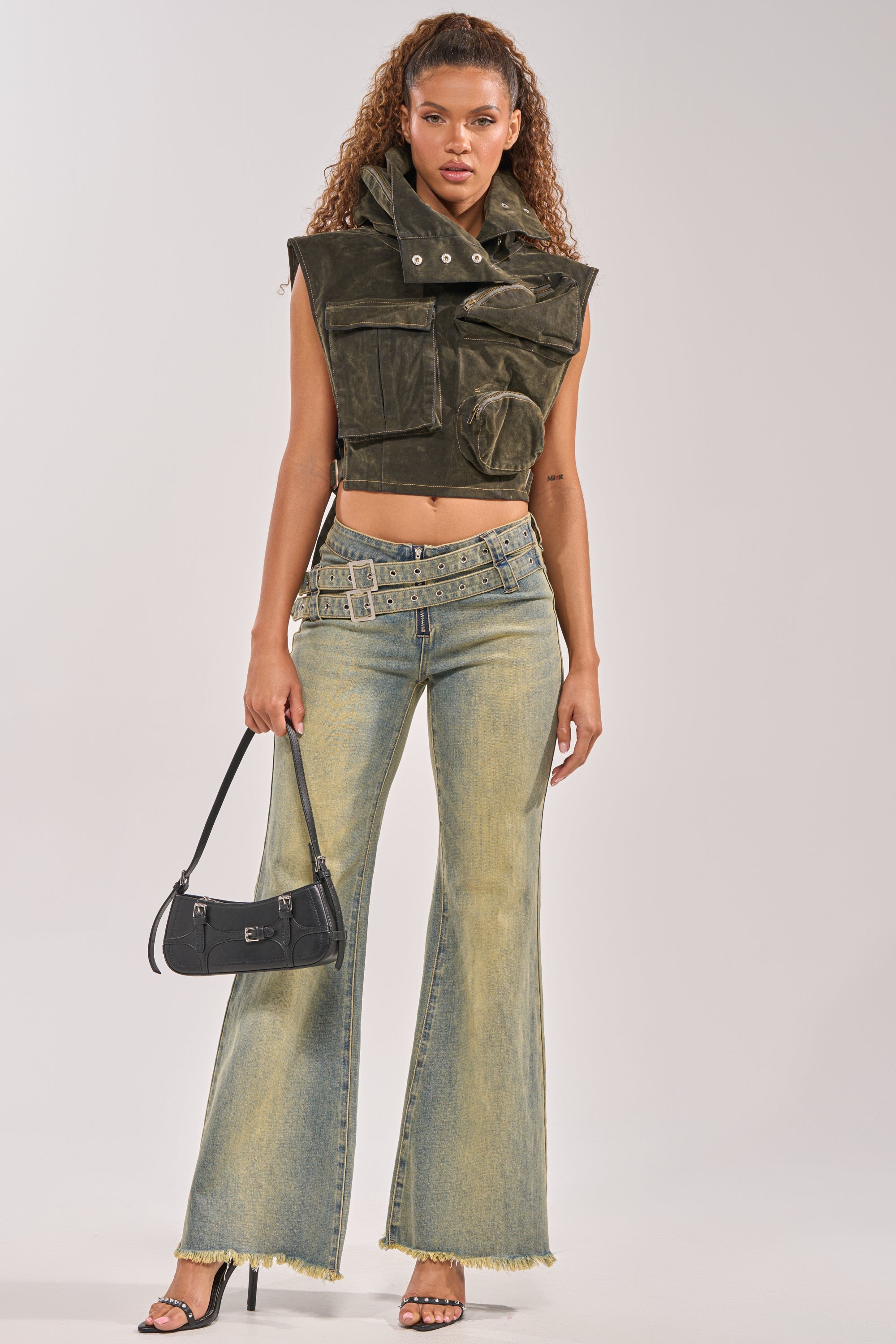 MODEL BEHAVIOR TOP IN DARK OLIVE DENIM