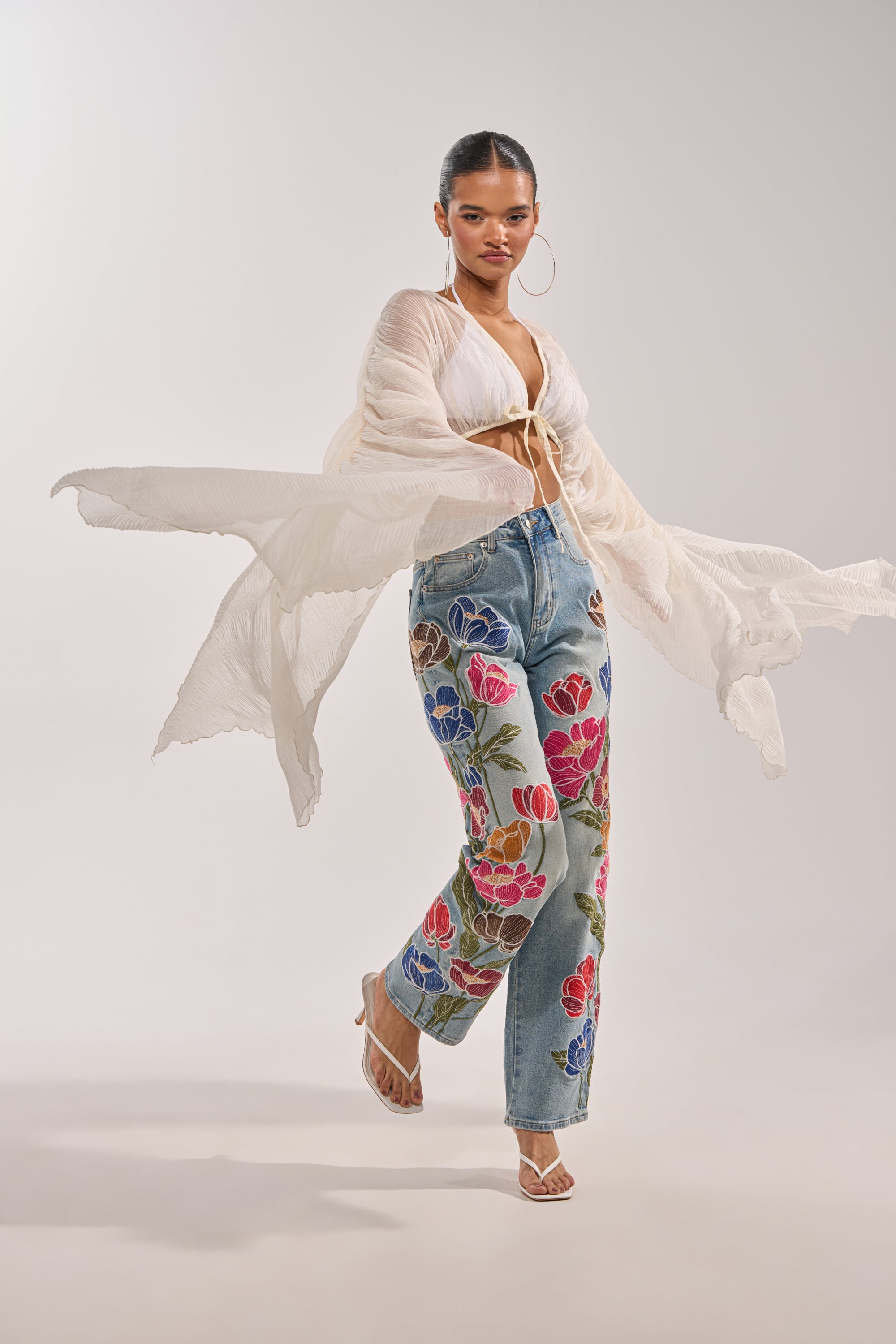 FLY AWAY CHIFFON BLOUSE