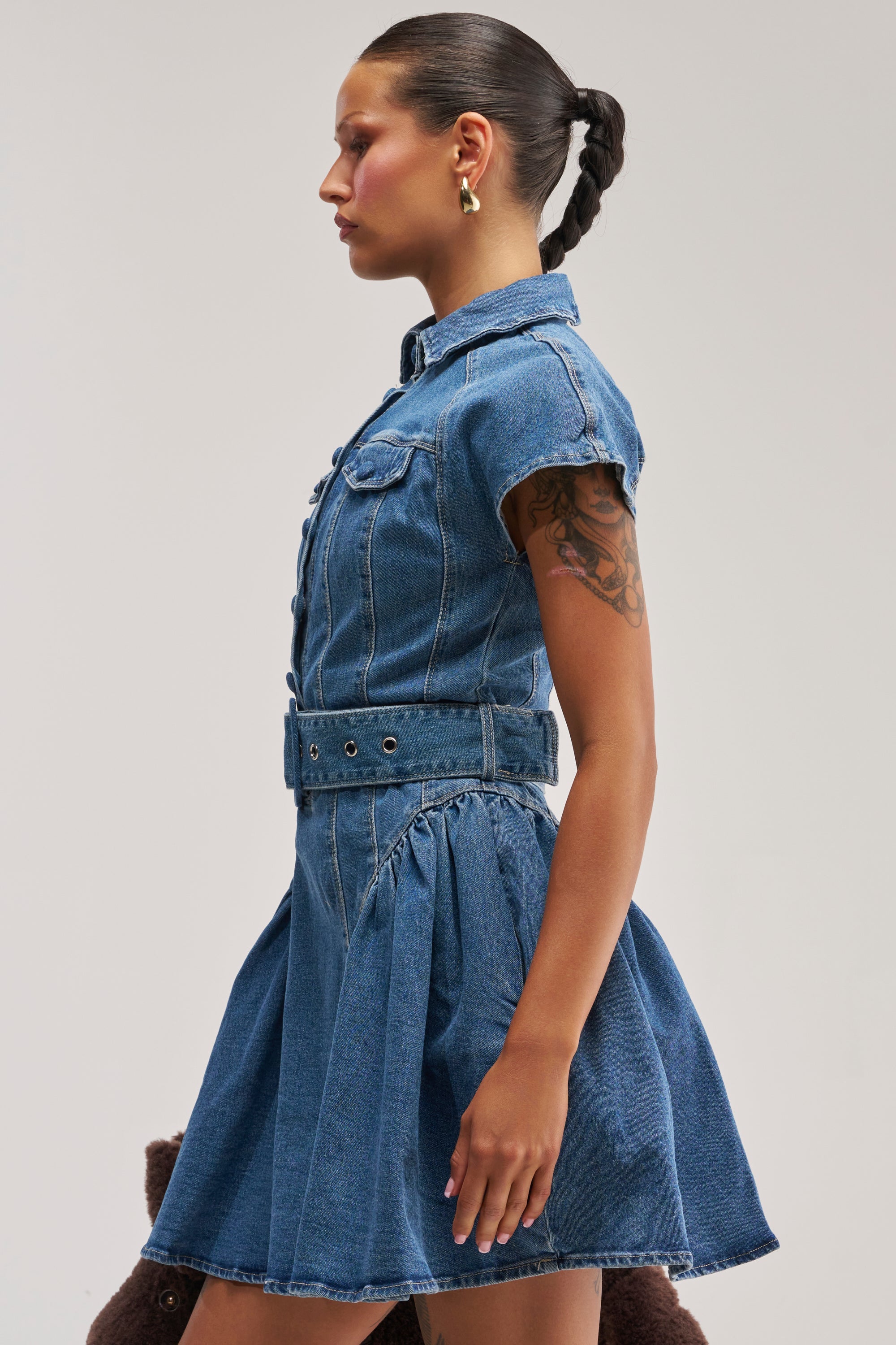 SADIE BUTTON UP DENIM MINI DRESS IN MEDIUM WASH DENIM