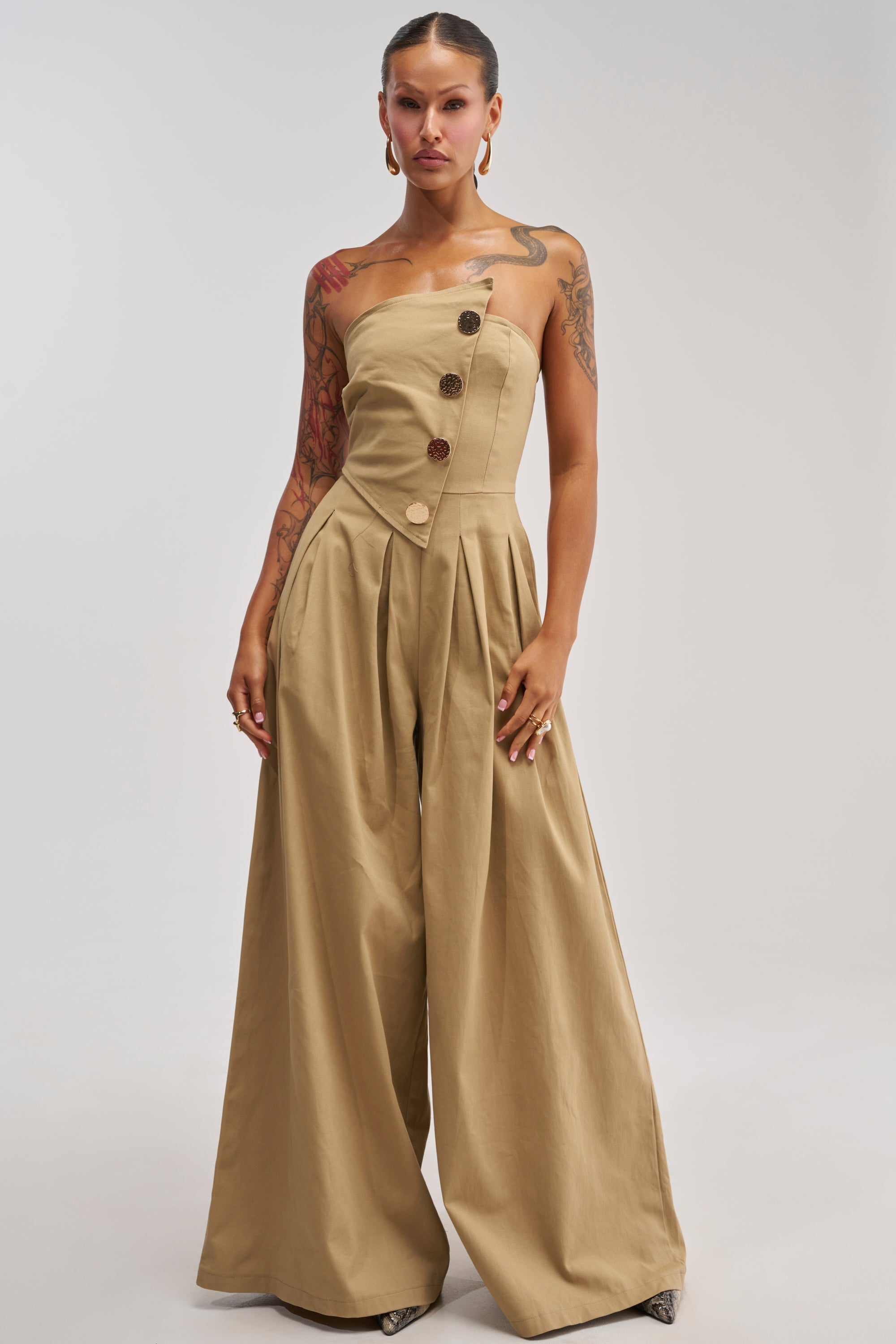 MILANO WOVEN JUMPSUIT IN KHAKI