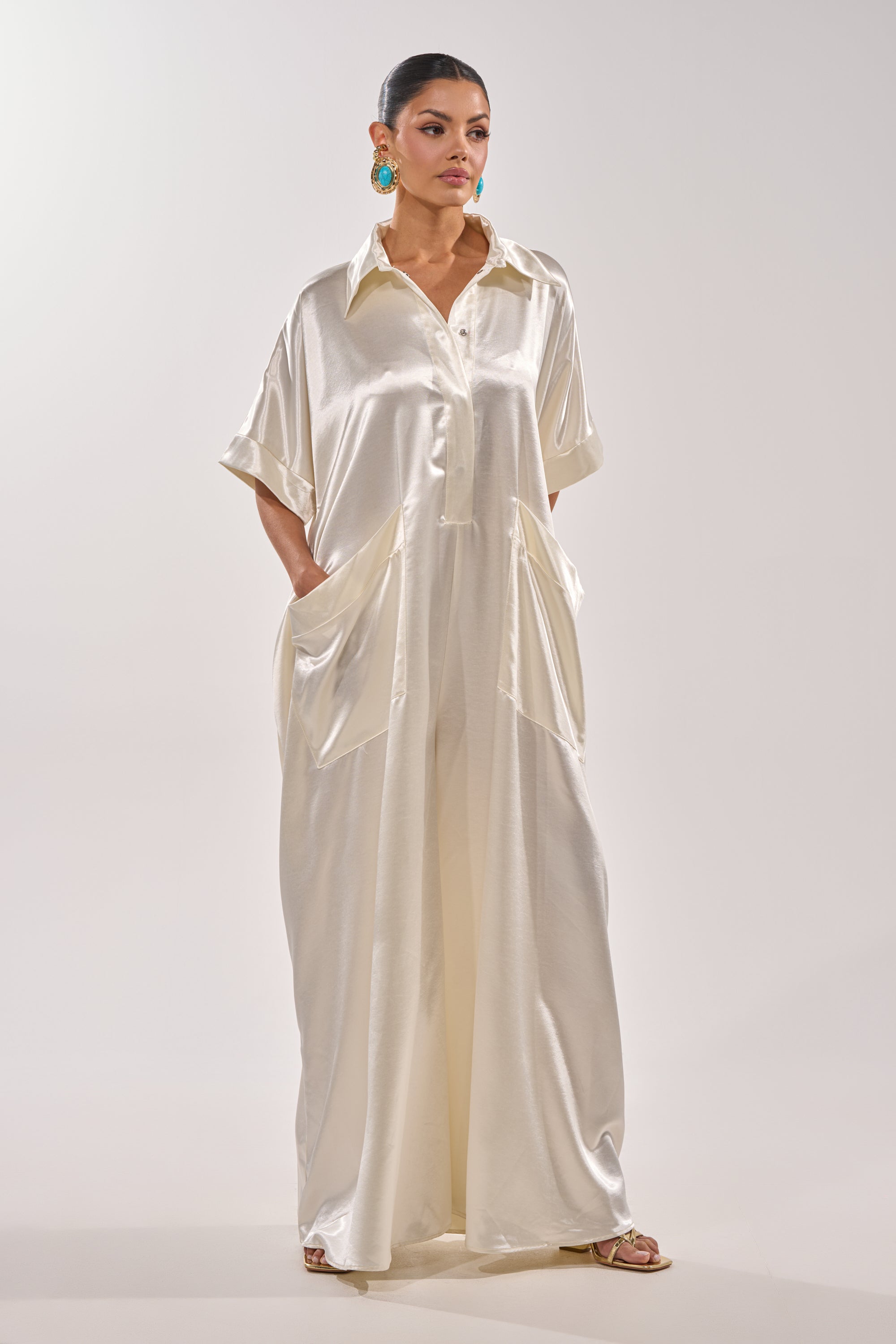 SHE'S RICH OVERSIZED JUMPSUIT IN LUXE CREAM
