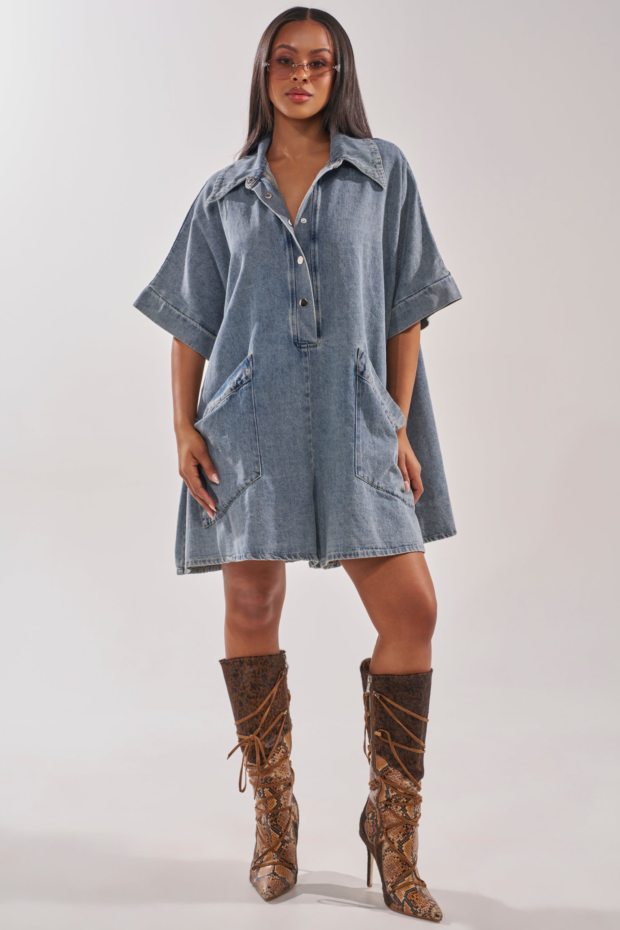 MELODY COLLARED DENIM ROMPER