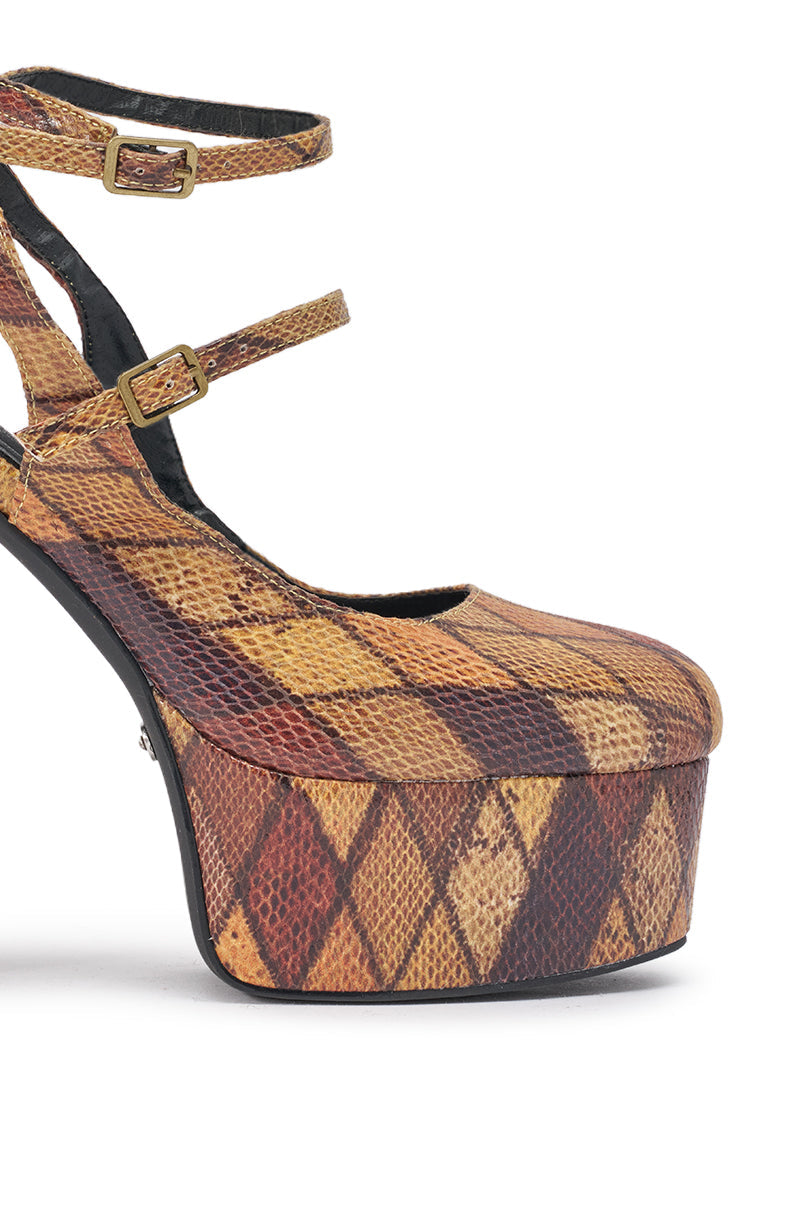 AZALEA WANG JULIARA MULTI PATTERNED PLATFORM PUMP