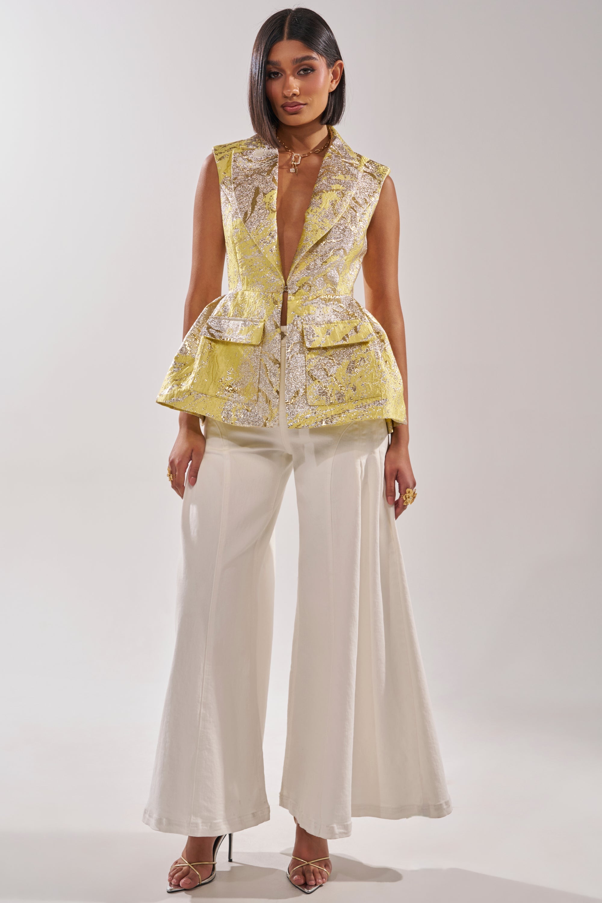 NAOMI BLAZER VEST IN BROCADE