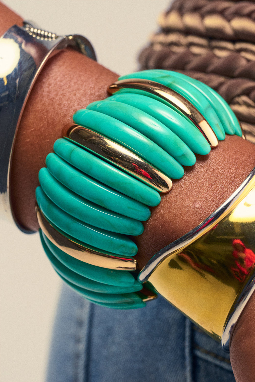 DISC BRACELET IN TURQUOISE