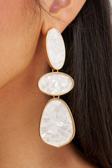 TRIPLE DROP EARRINGS IN WHITE