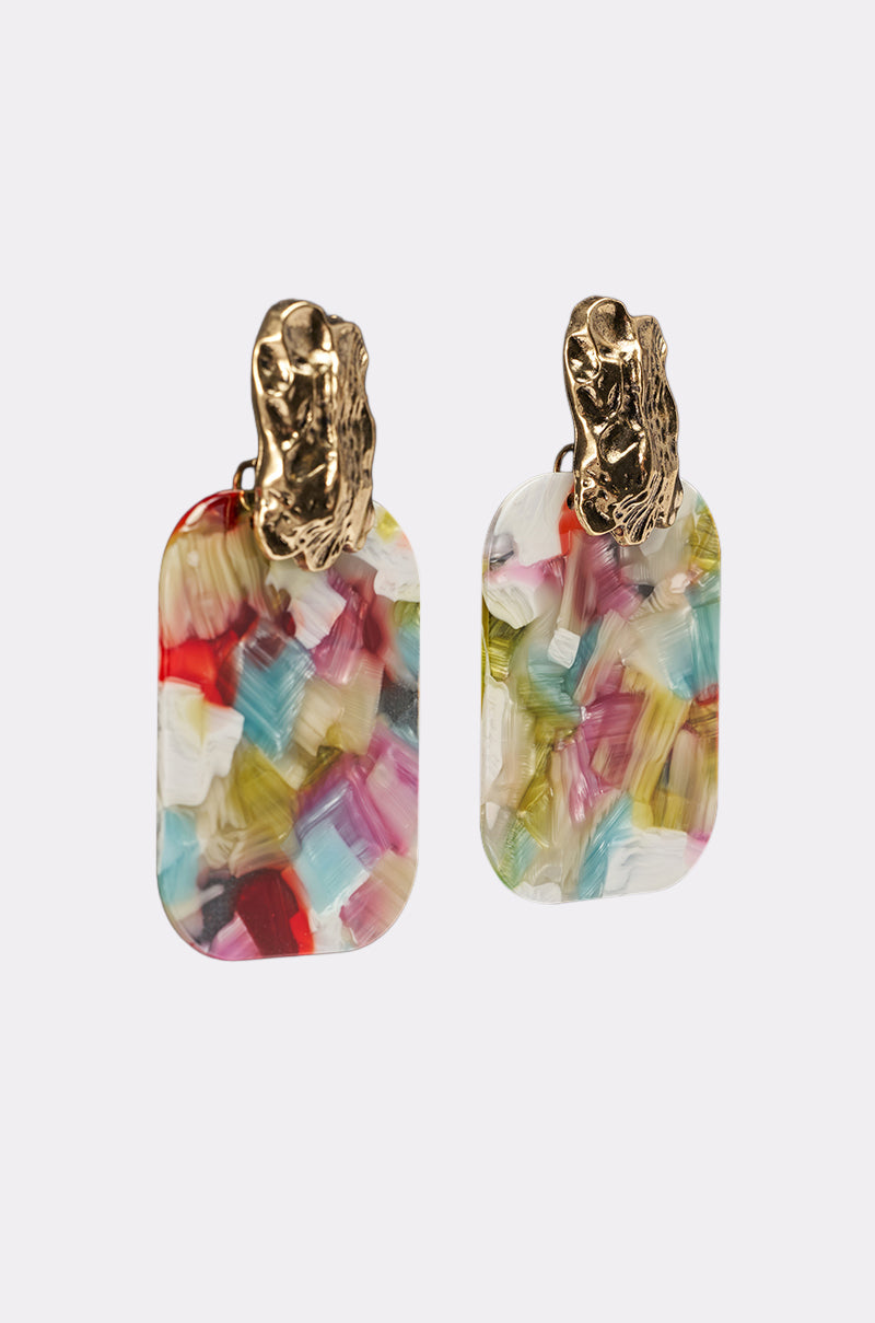 AT A RESORT EARRING