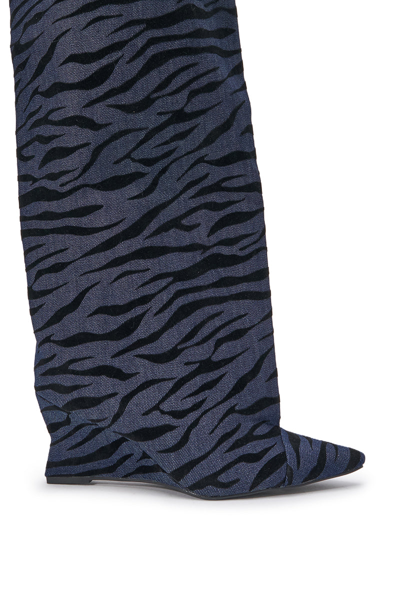 AZALEA WANG KENYA DENIM TIGER WEDGE BOOT