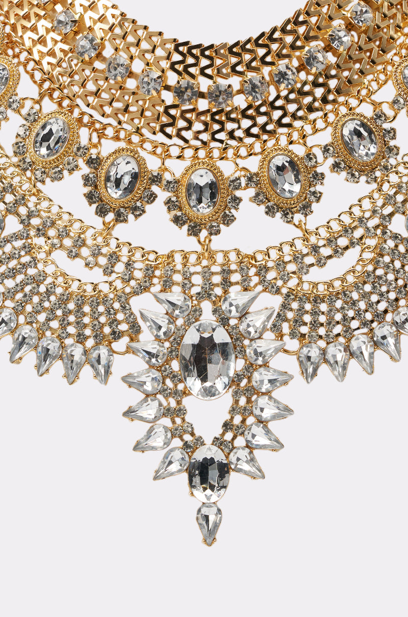 NOSTALGIA NECKLACE
