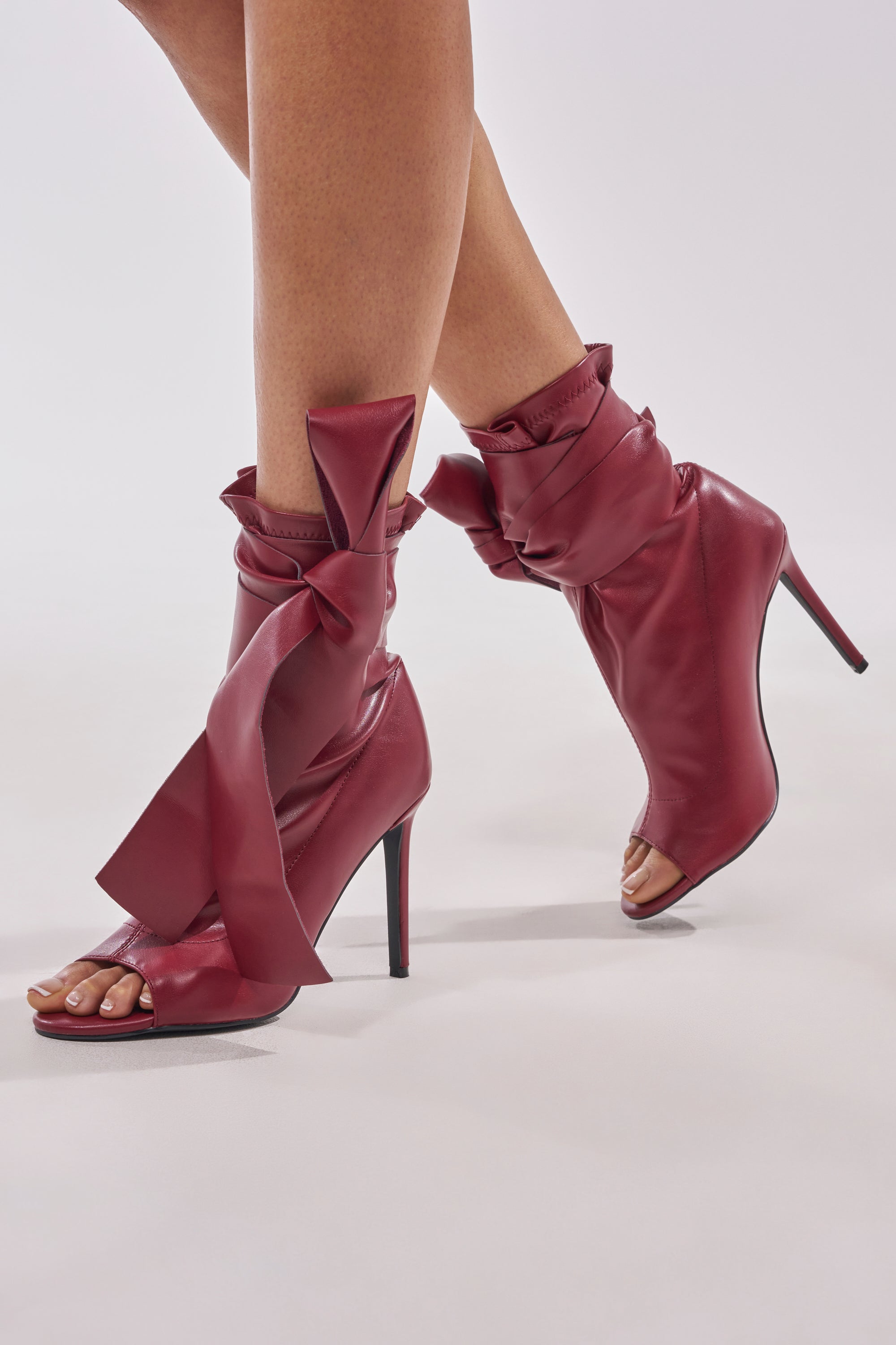 AZALEA WANG KLARICE BURGUNDY STILETTO BOOTIE