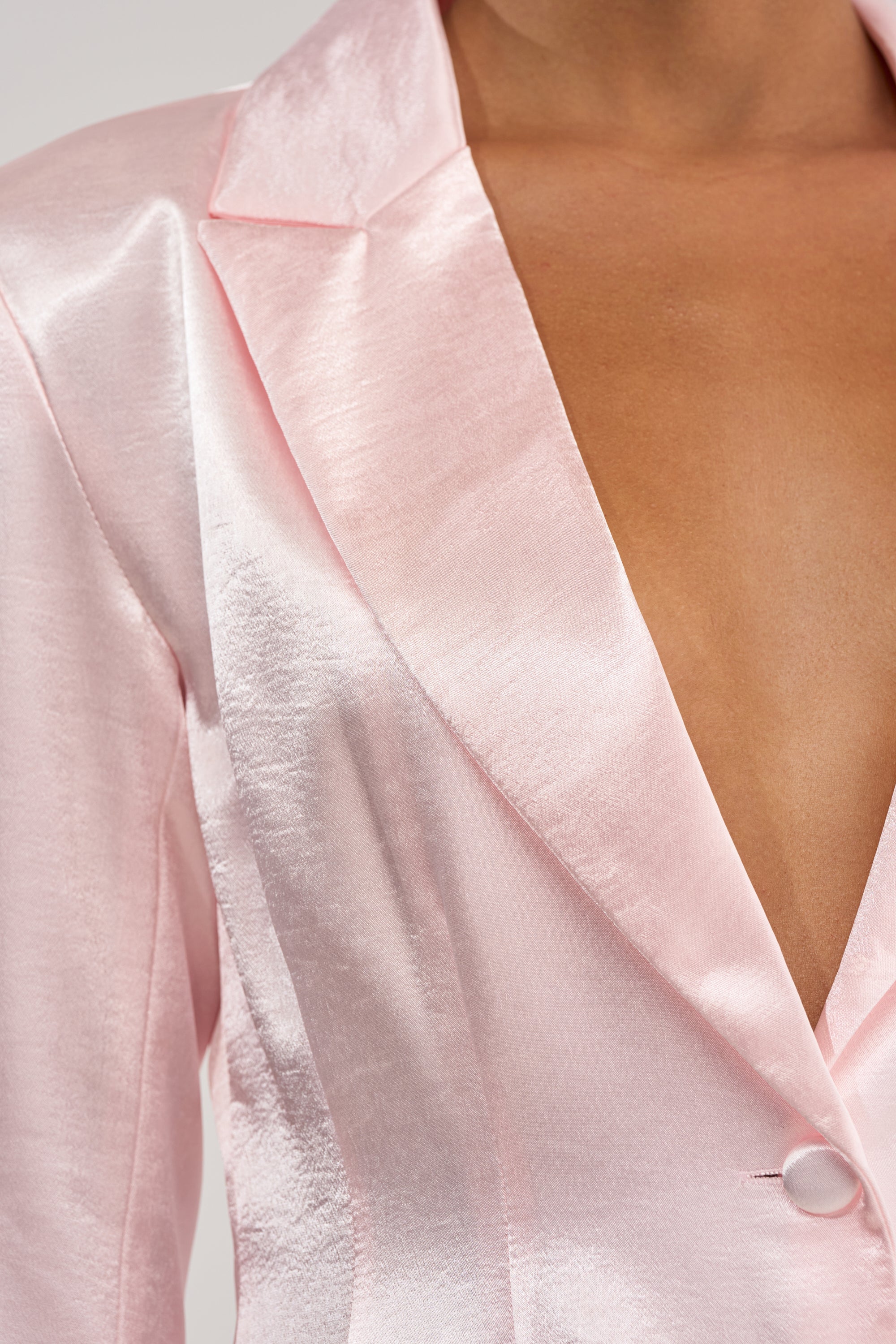KIKI BABY PINK SATIN BLAZER