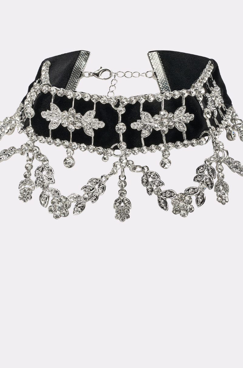 WHERES THE PARTY CHOKER NECKLACE