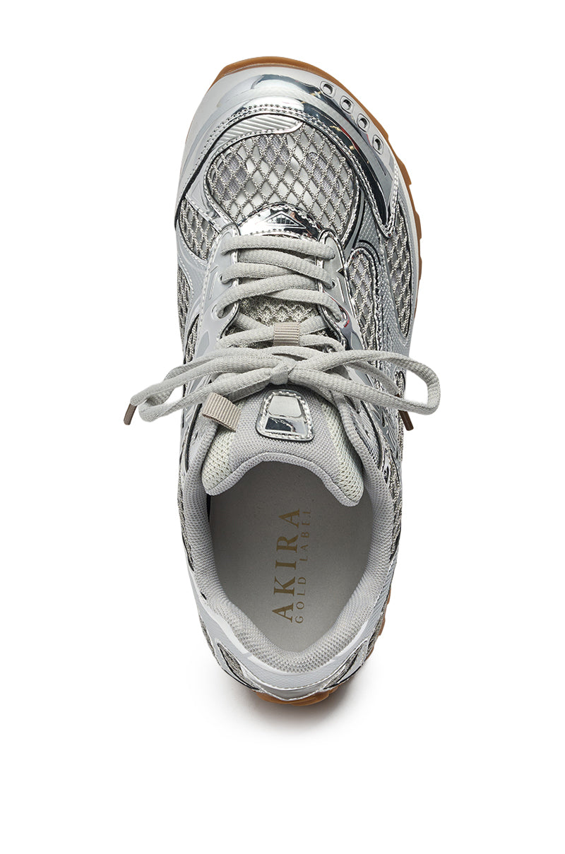 AKIRA GOLD LENIYA SILVER SNEAKER
