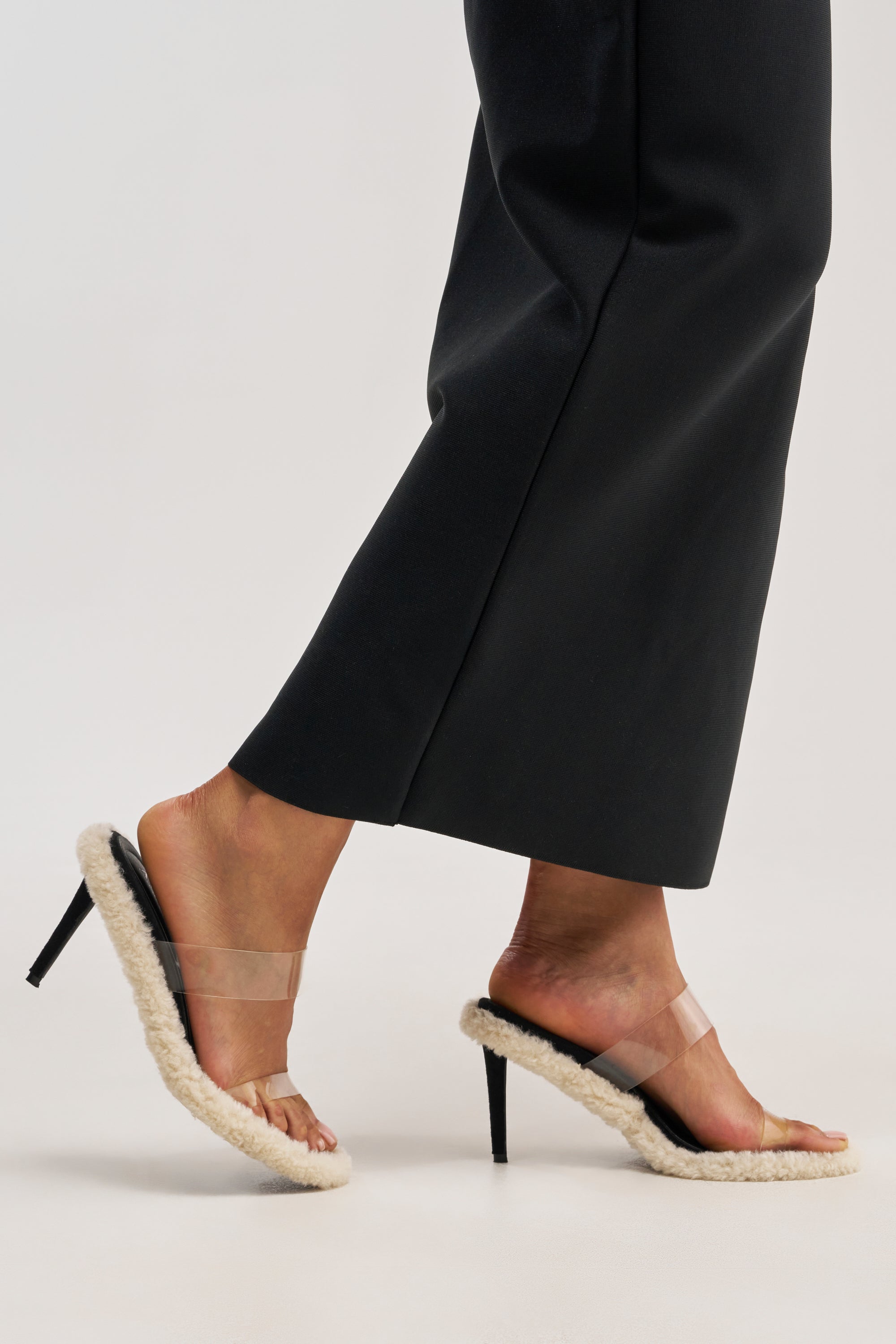 AKIRA GOLD LITTY CLEAR SHERPA LINED SANDAL