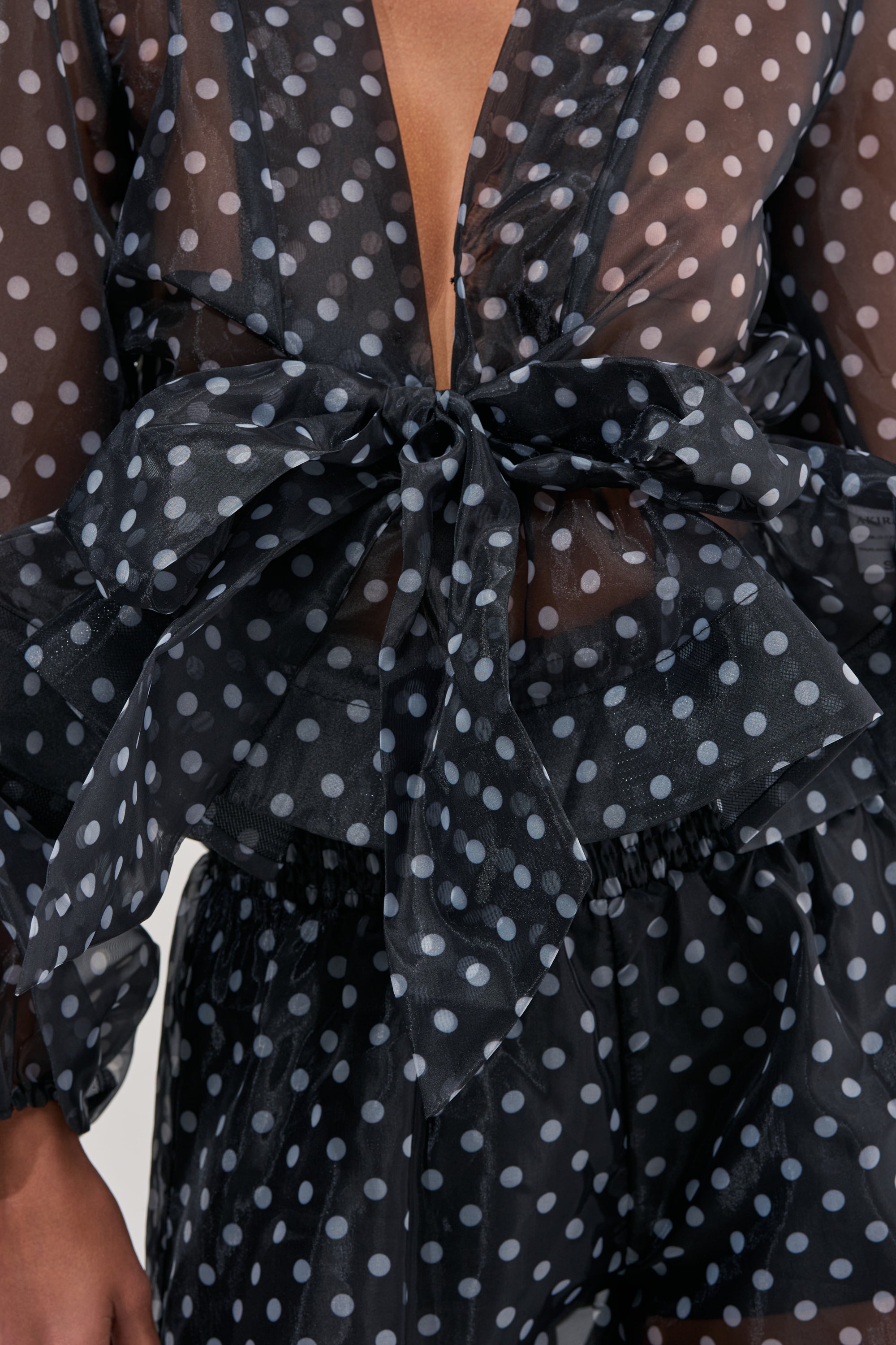 PRETTY GIRL POLKA DOT BLOUSE
