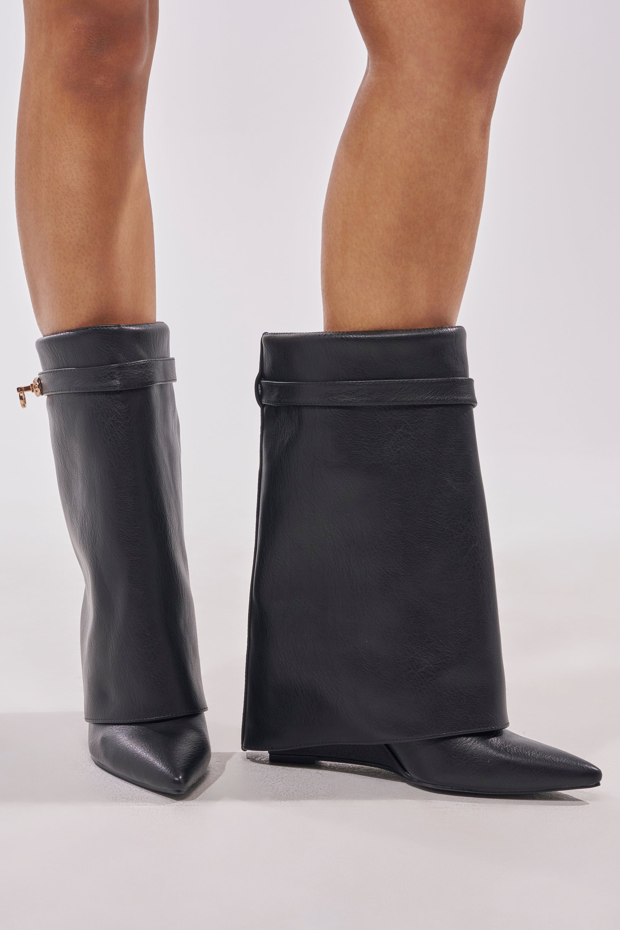AZALEA WANG LOUISA BLACK PU WEDGE BOOTIE