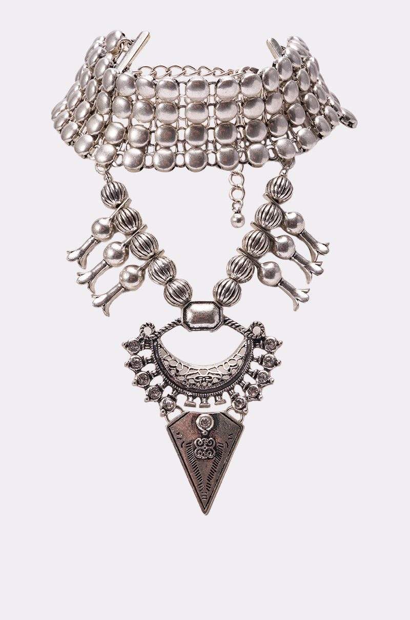 IN MY VINTAGE ERA NECKLACE
