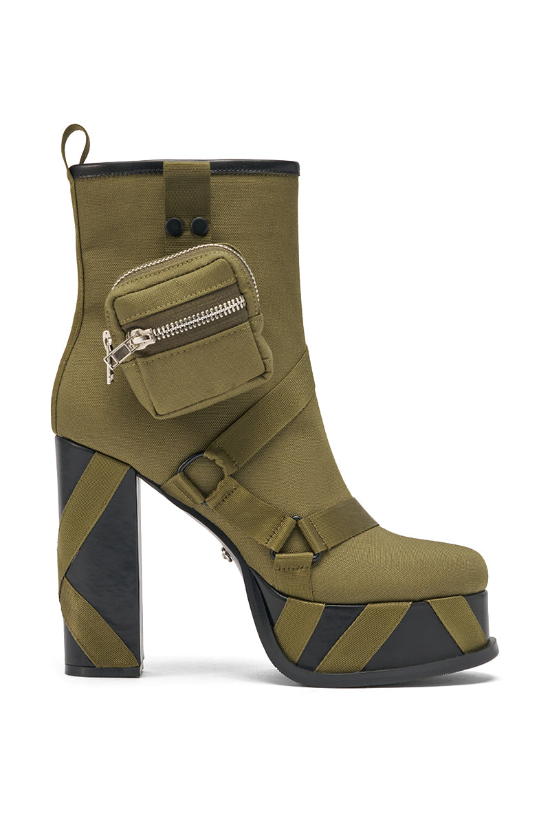 AZALEA WANG MAHOMES OLIVE SPORTY COMBAT BLOCK BOOTIE