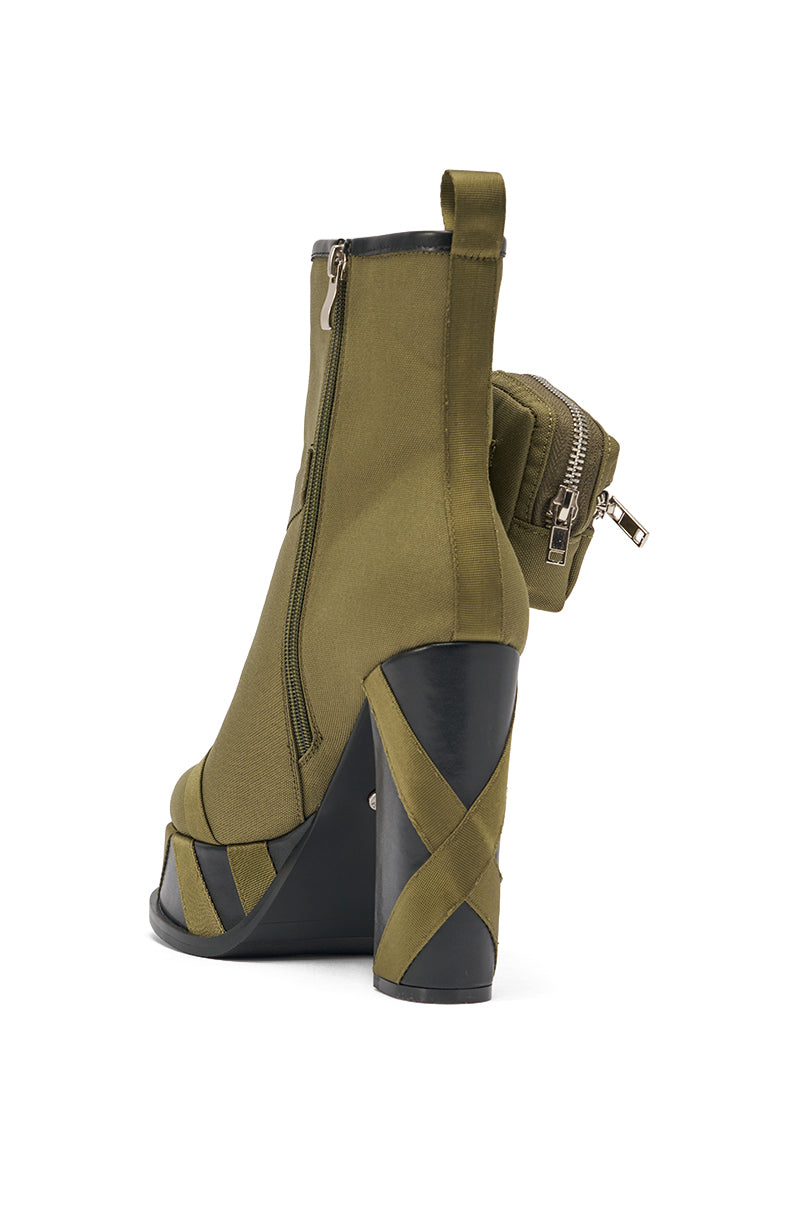 AZALEA WANG MAHOMES OLIVE SPORTY COMBAT BLOCK BOOTIE