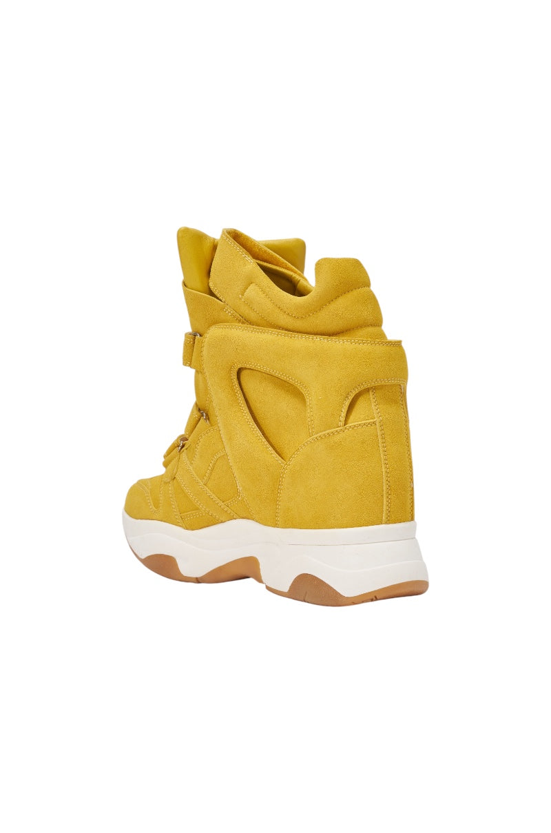 AZALEA WANG MARANTO MUSTARD WEDGE SNEAKER