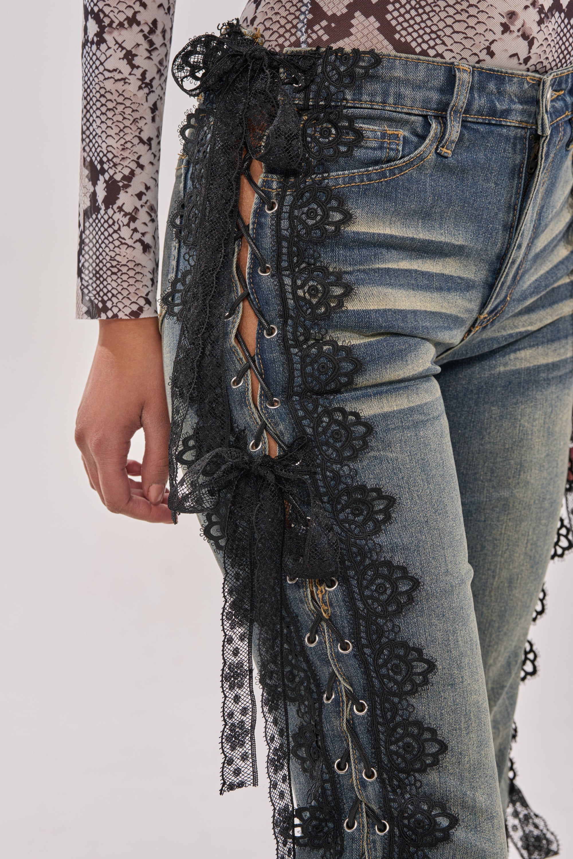 ELIJAH FLARE LACE DENIM