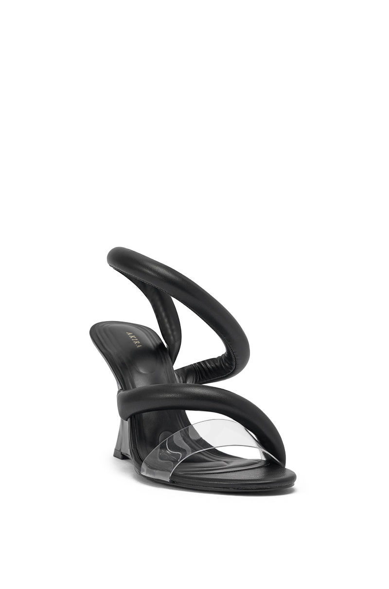 AKIRA MINORU BLACK WEDGE SANDAL