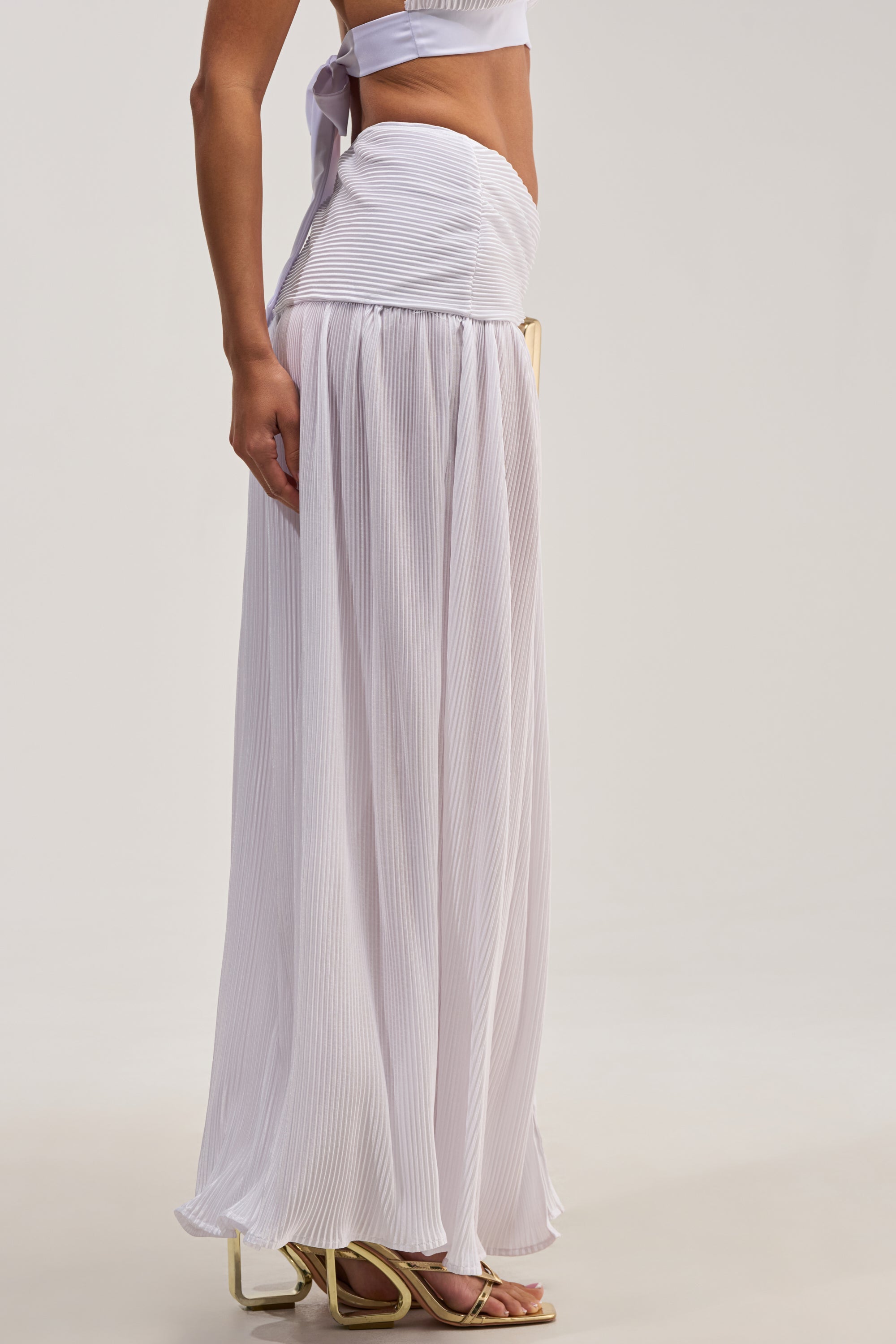 TEMPTATION PLISSE MAXI SKIRT