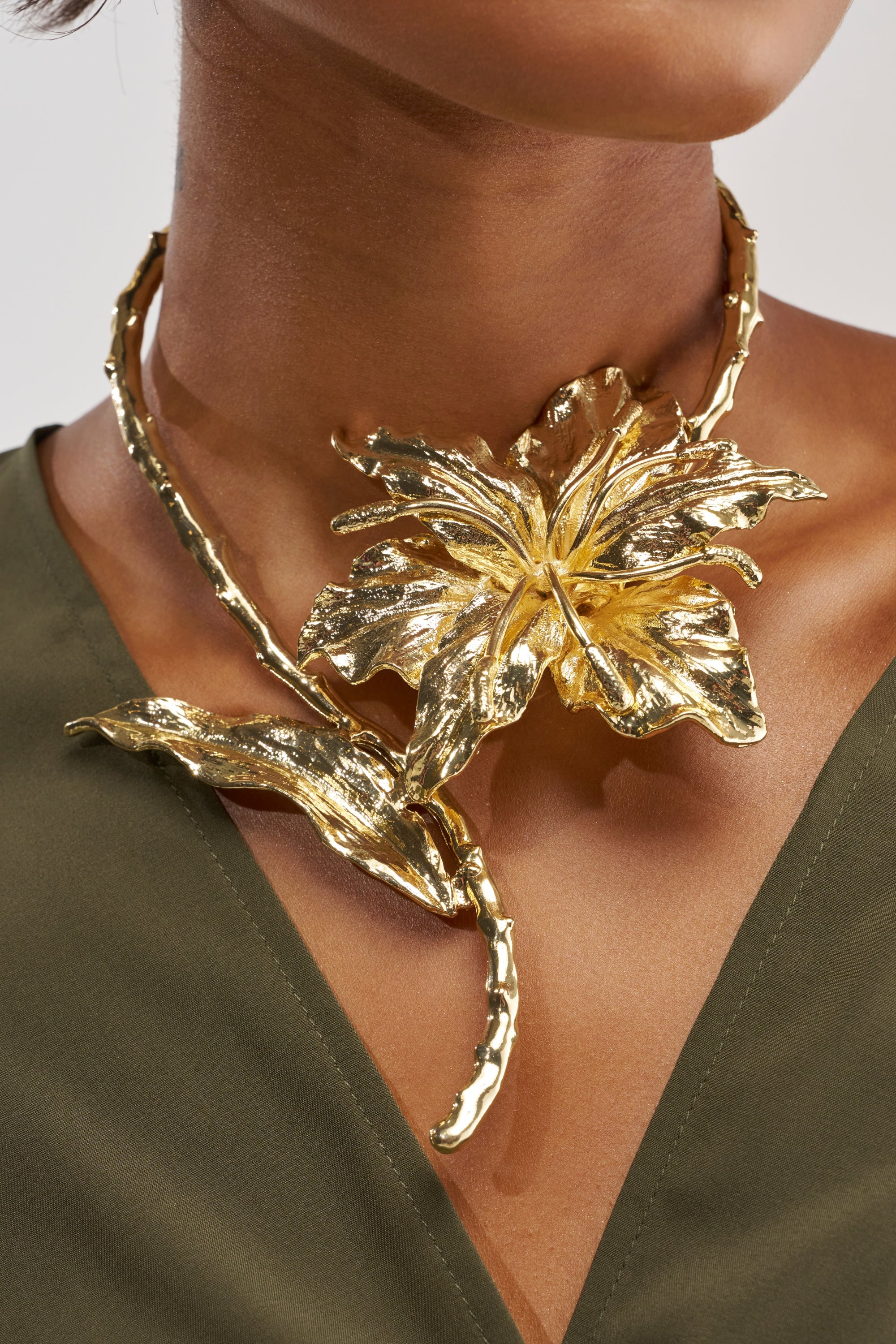 EXTRA IS MY NAME NECKLACE